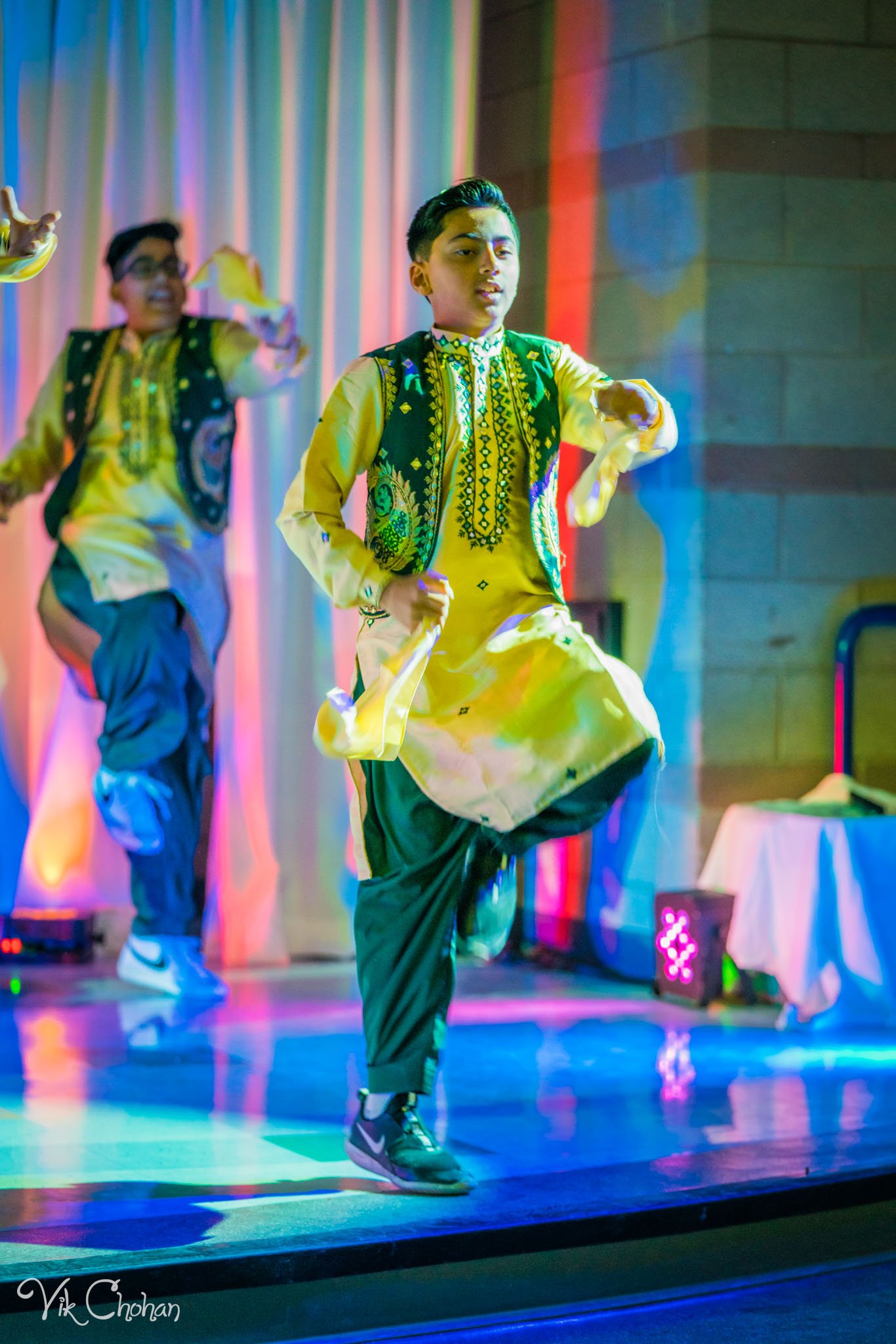 2022-11-05-Nritya-Academy-of-Indian-Dances-FOILV-Diwali-Dhamaka-Vik-Chohan-Photography-Photo-Booth-Social-Media-VCP-725.jpg