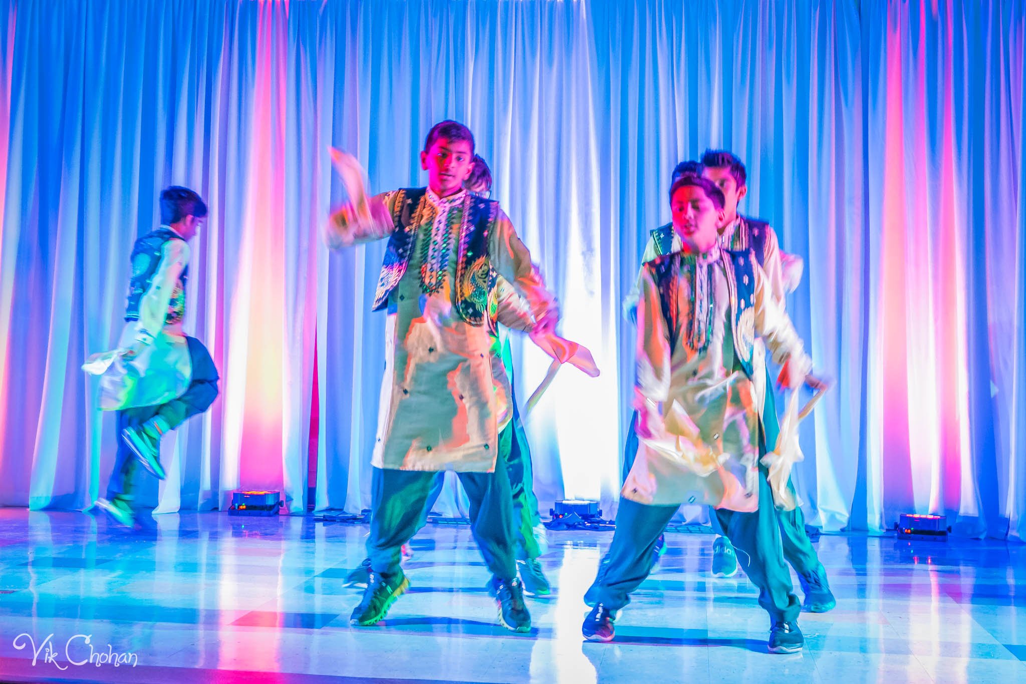 2022-11-05-Nritya-Academy-of-Indian-Dances-FOILV-Diwali-Dhamaka-Vik-Chohan-Photography-Photo-Booth-Social-Media-VCP-735.jpg
