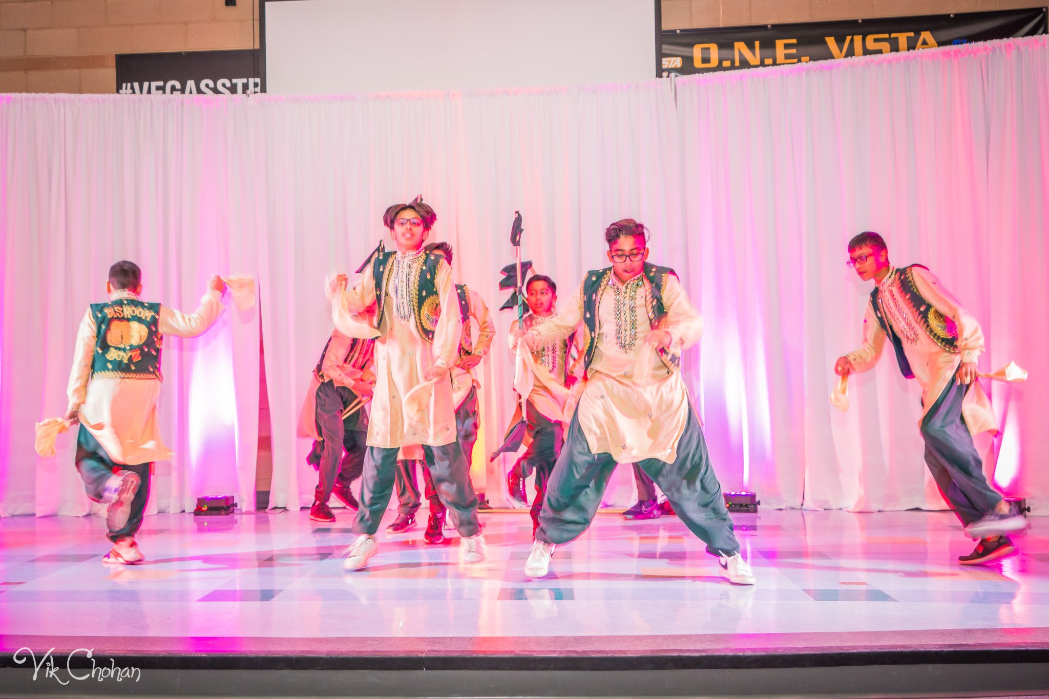 2022-11-05-Nritya-Academy-of-Indian-Dances-FOILV-Diwali-Dhamaka-Vik-Chohan-Photography-Photo-Booth-Social-Media-VCP-738.jpg