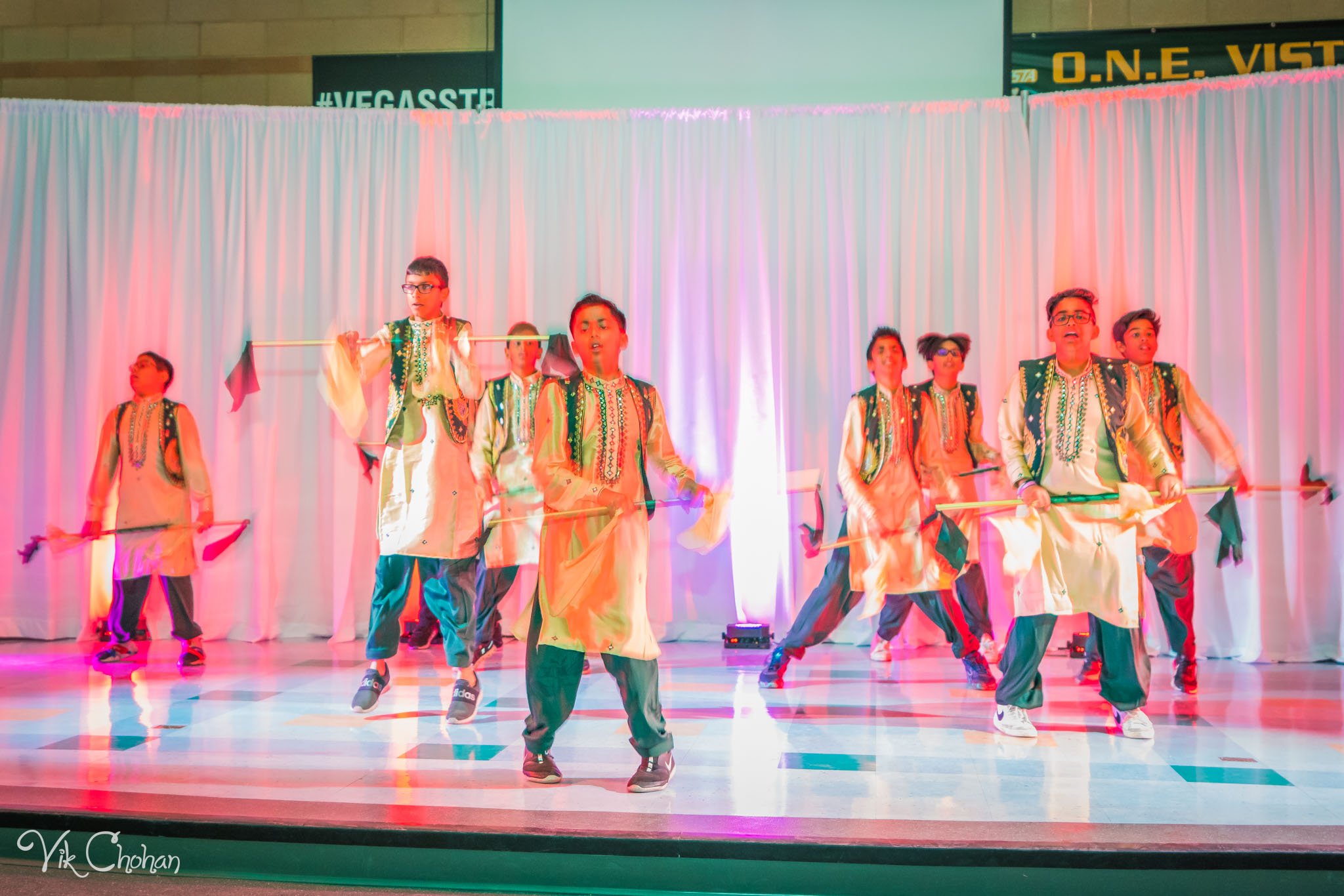 2022-11-05-Nritya-Academy-of-Indian-Dances-FOILV-Diwali-Dhamaka-Vik-Chohan-Photography-Photo-Booth-Social-Media-VCP-752.jpg