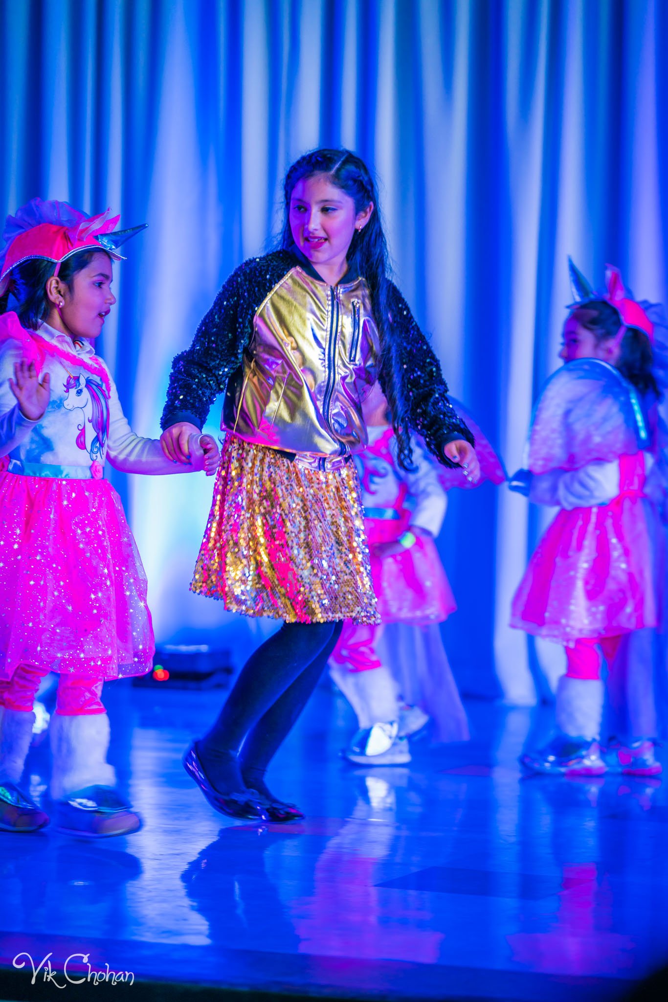 2022-11-05-Nritya-Academy-of-Indian-Dances-FOILV-Diwali-Dhamaka-Vik-Chohan-Photography-Photo-Booth-Social-Media-VCP-048.jpg