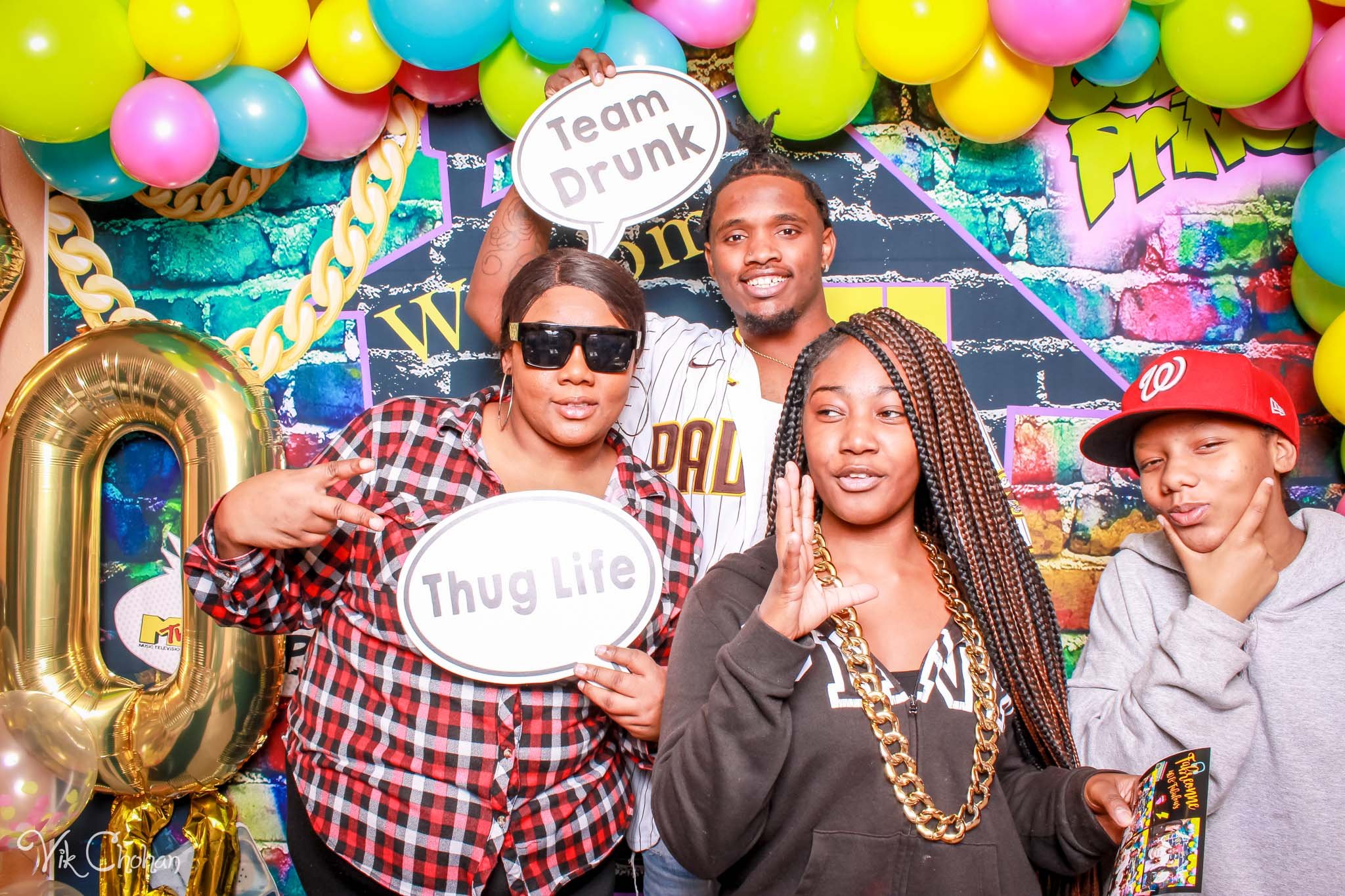 2022-11-26-Fabreonne-40-and-Fabulous-Birthday-House-Party-Photo-Booth-Vik-Chohan-Photography-Photo-Booth-Social-Media-VCP-022.jpg