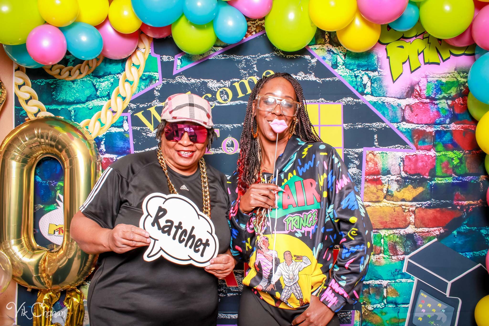 2022-11-26-Fabreonne-40-and-Fabulous-Birthday-House-Party-Photo-Booth-Vik-Chohan-Photography-Photo-Booth-Social-Media-VCP-058.jpg