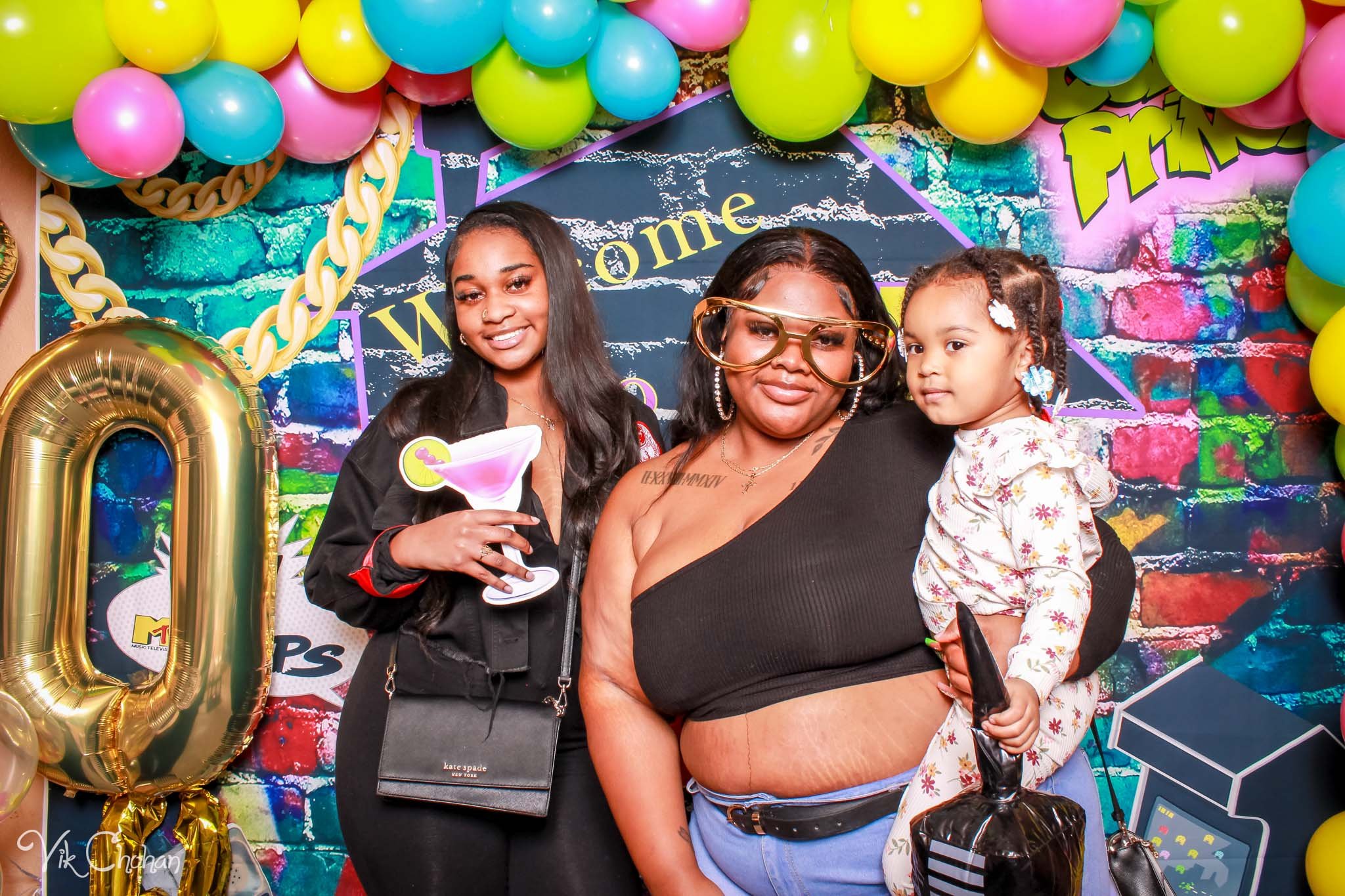 2022-11-26-Fabreonne-40-and-Fabulous-Birthday-House-Party-Photo-Booth-Vik-Chohan-Photography-Photo-Booth-Social-Media-VCP-067.jpg