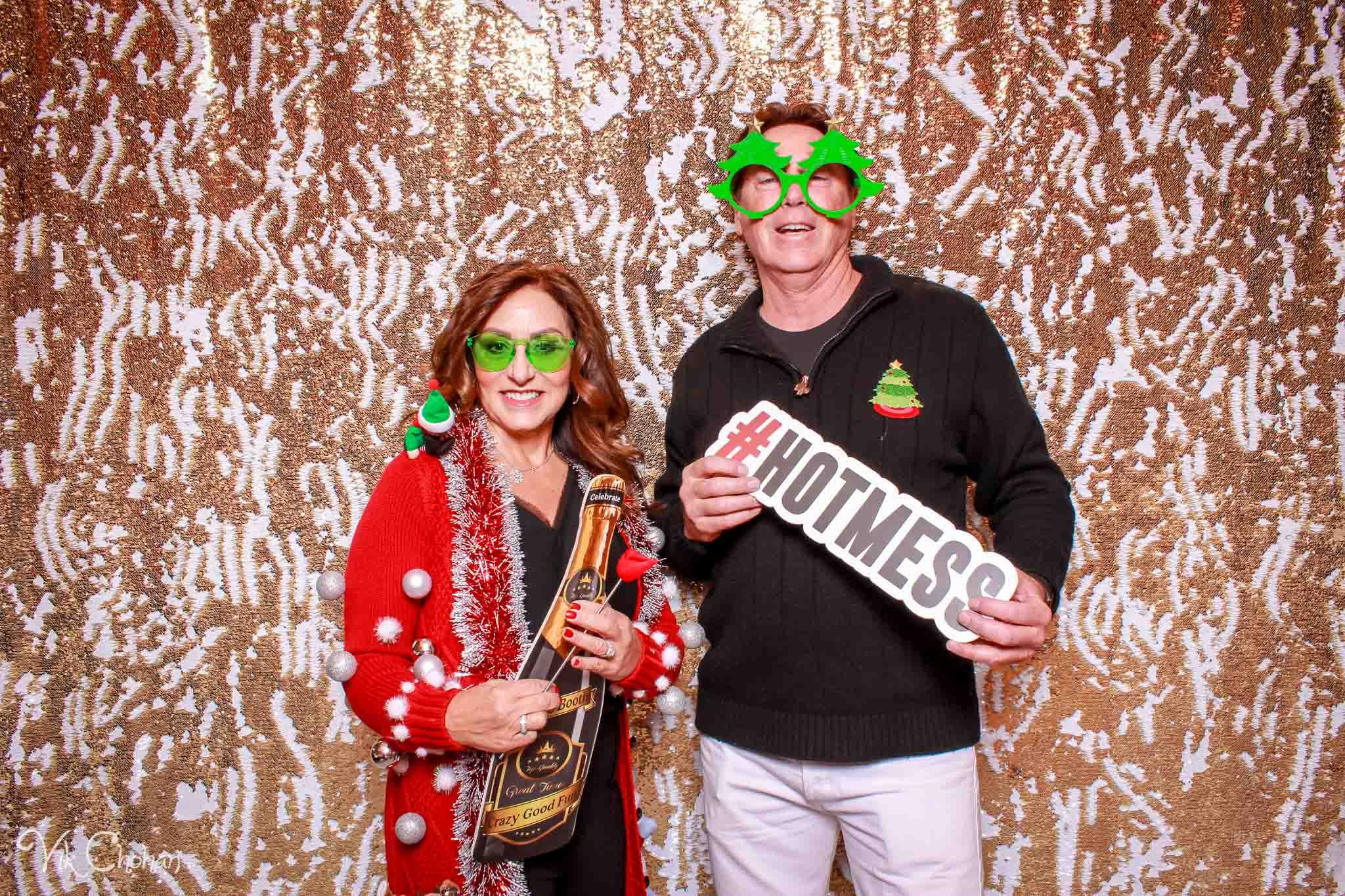 2022-12-10-Southwest-Medical-Surgery-Center-Holiday-Party-2022-Vik-Chohan-Photography-Photo-Booth-Social-Media-VCP-007.jpg