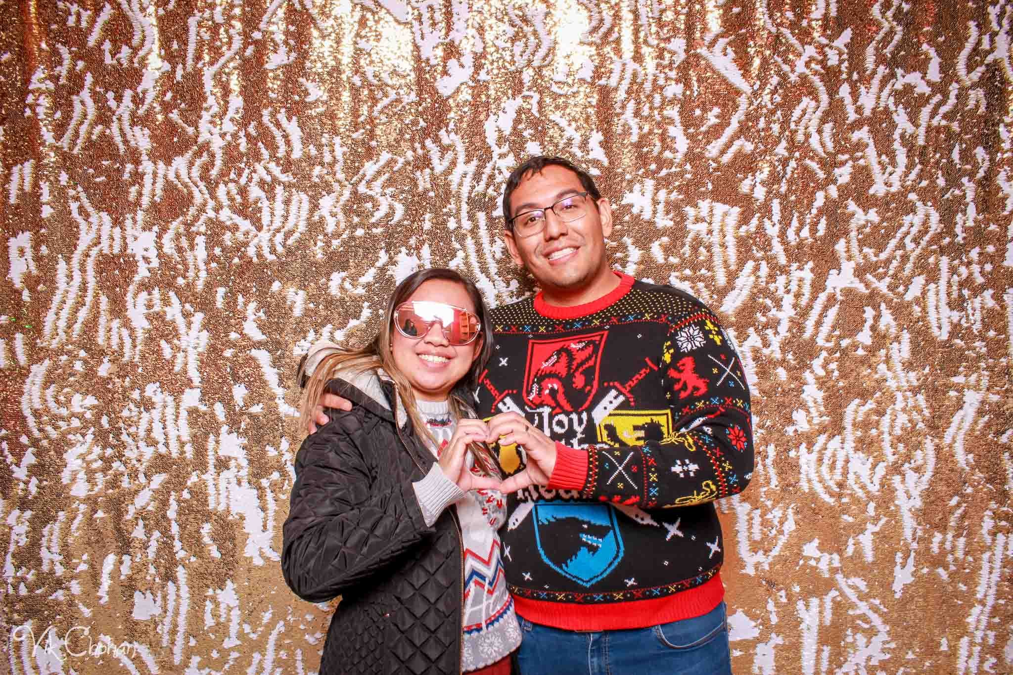 2022-12-10-Southwest-Medical-Surgery-Center-Holiday-Party-2022-Vik-Chohan-Photography-Photo-Booth-Social-Media-VCP-047.jpg