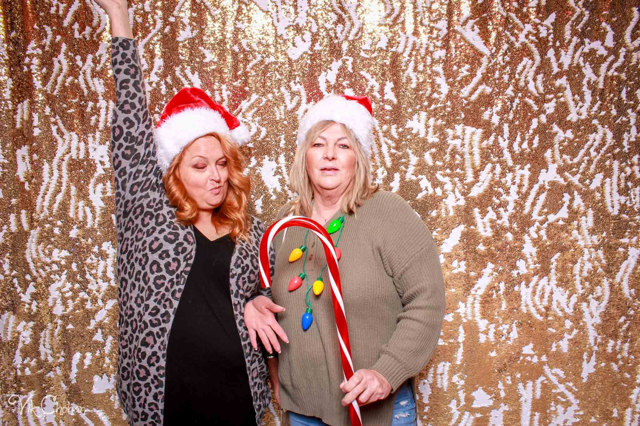 2022-12-10-Southwest-Medical-Surgery-Center-Holiday-Party-2022-Vik-Chohan-Photography-Photo-Booth-Social-Media-VCP-074.jpg