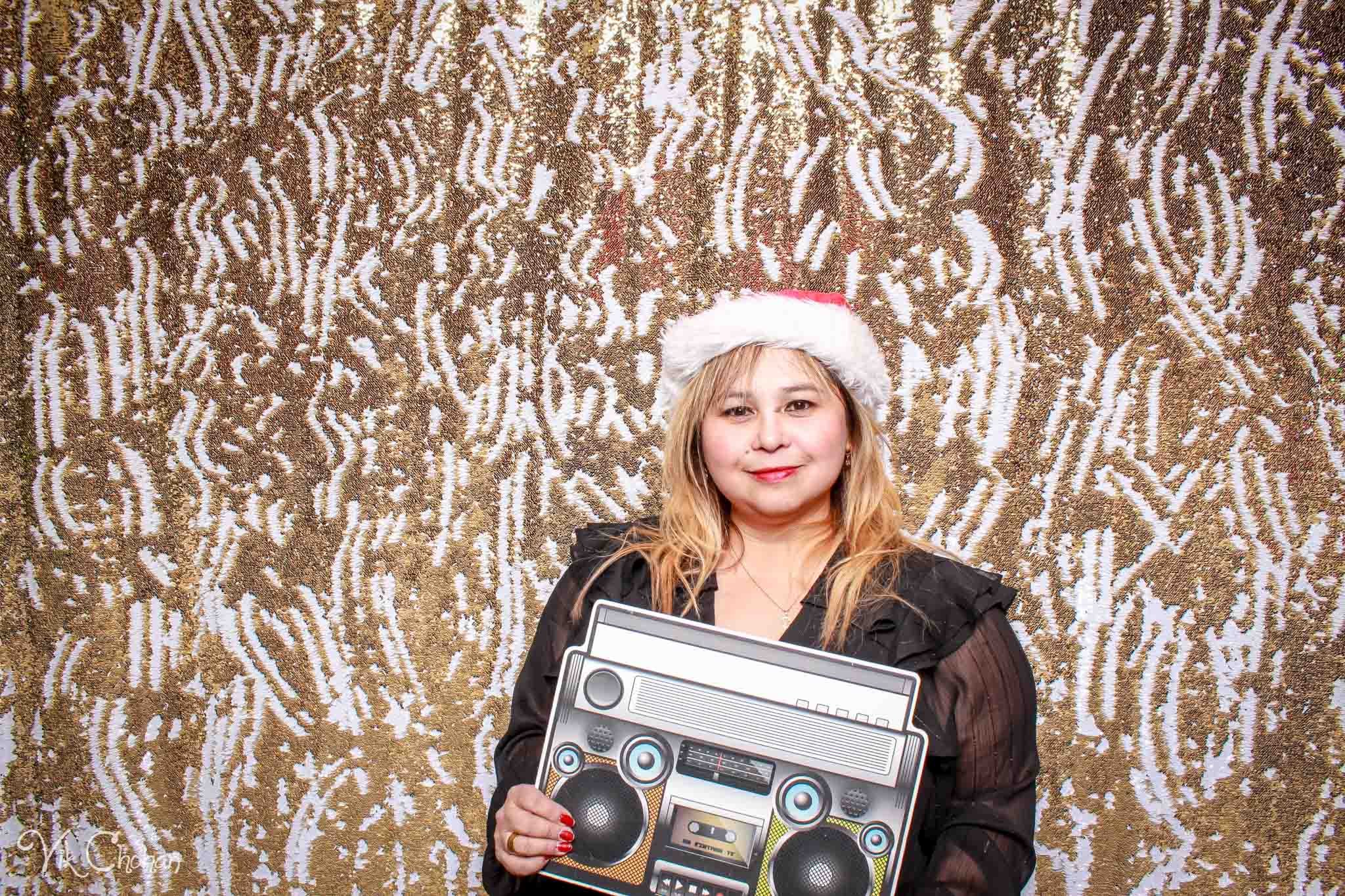 2022-12-15-Divine-Compassion-Hospice-Holiday-Party-Photo-Booth-Vik-Chohan-Photography-Photo-Booth-Social-Media-VCP-001.jpg