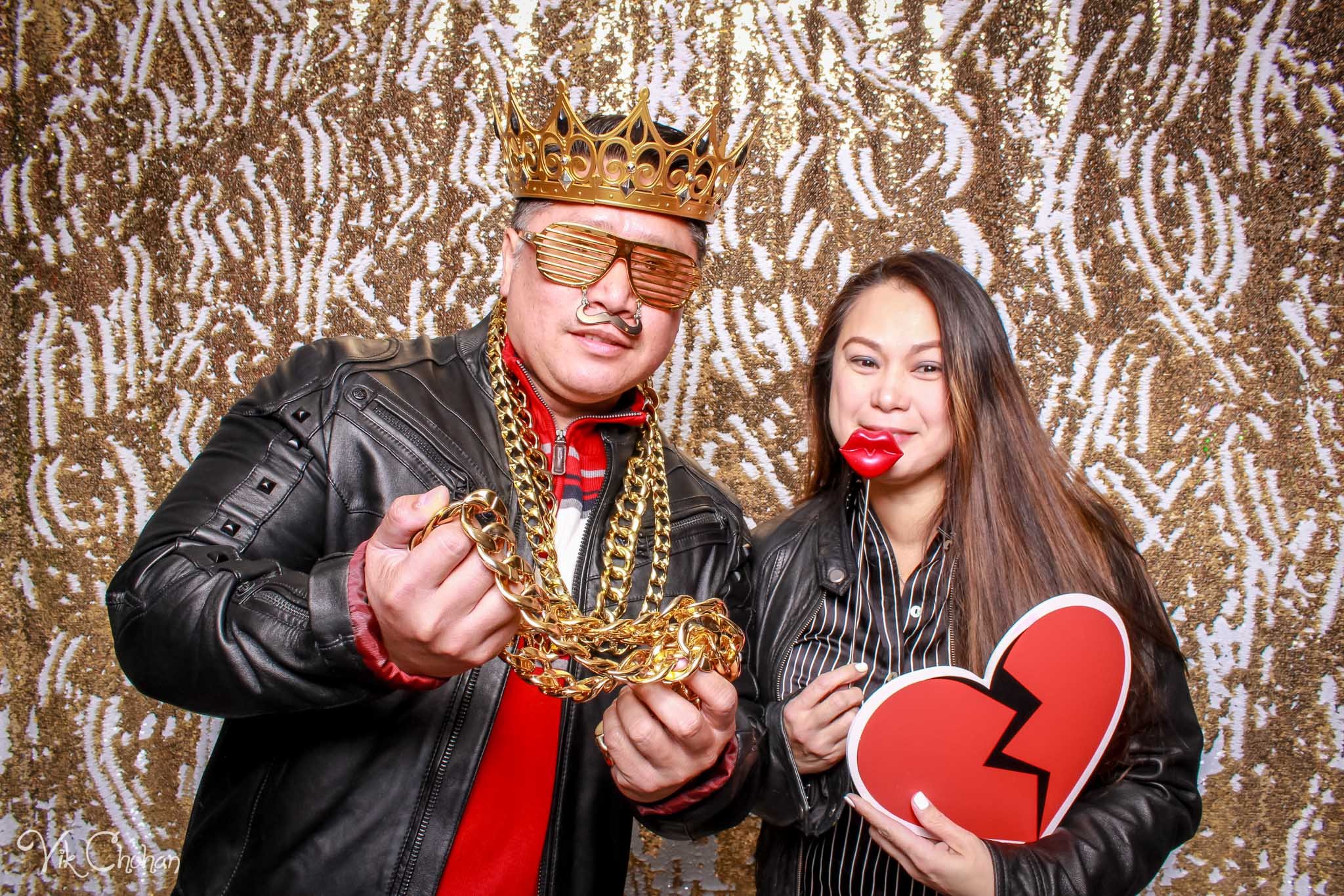 2022-12-15-Divine-Compassion-Hospice-Holiday-Party-Photo-Booth-Vik-Chohan-Photography-Photo-Booth-Social-Media-VCP-007.jpg