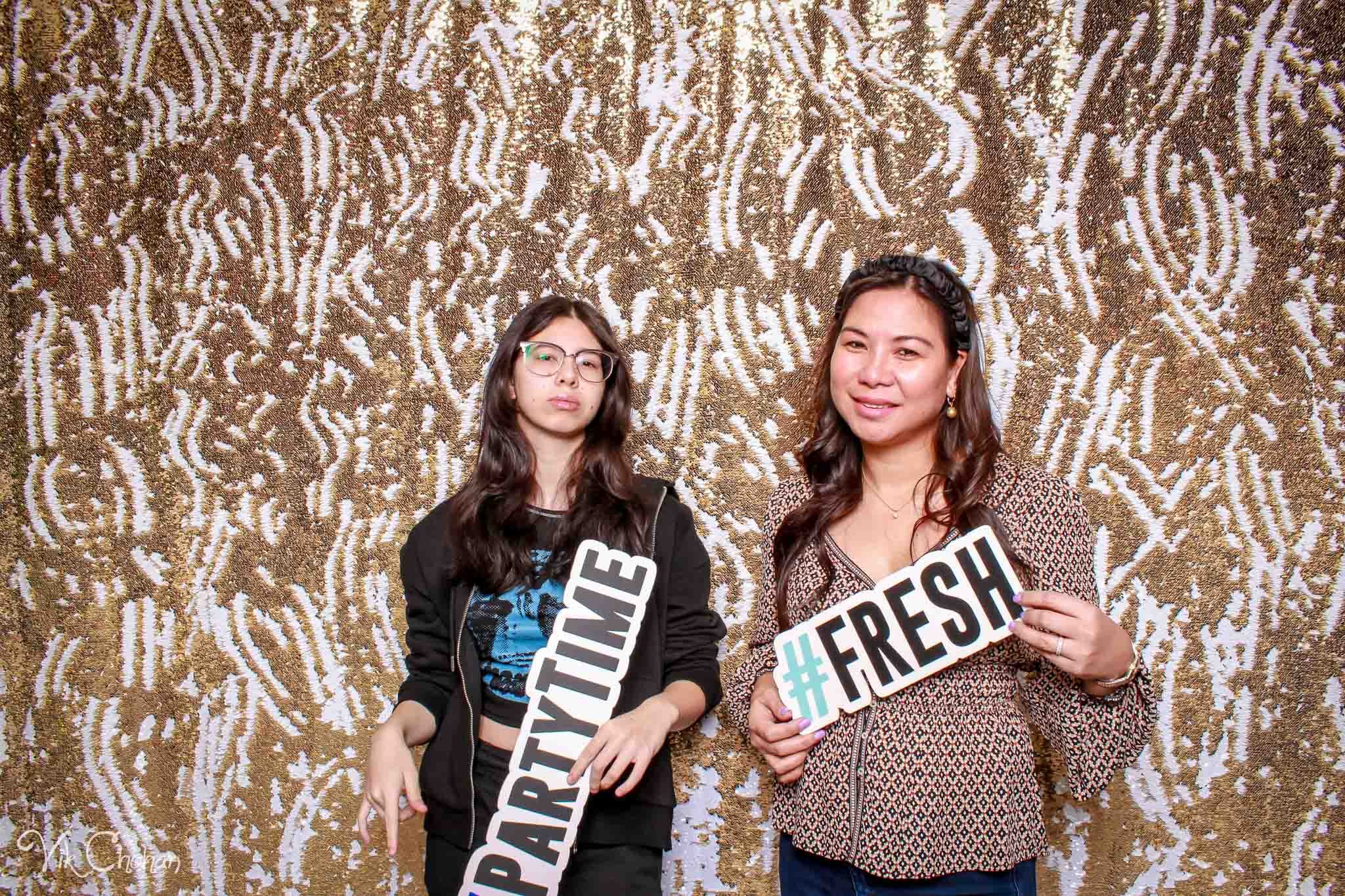 2022-12-15-Divine-Compassion-Hospice-Holiday-Party-Photo-Booth-Vik-Chohan-Photography-Photo-Booth-Social-Media-VCP-022.jpg