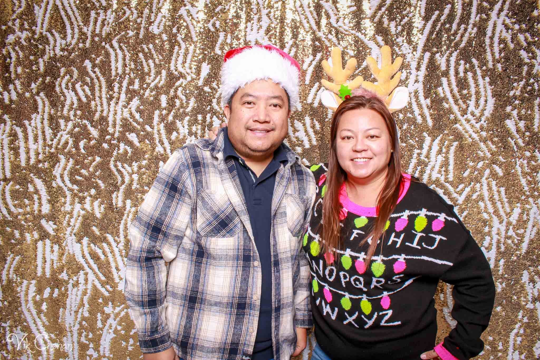 2022-12-15-Divine-Compassion-Hospice-Holiday-Party-Photo-Booth-Vik-Chohan-Photography-Photo-Booth-Social-Media-VCP-031.jpg