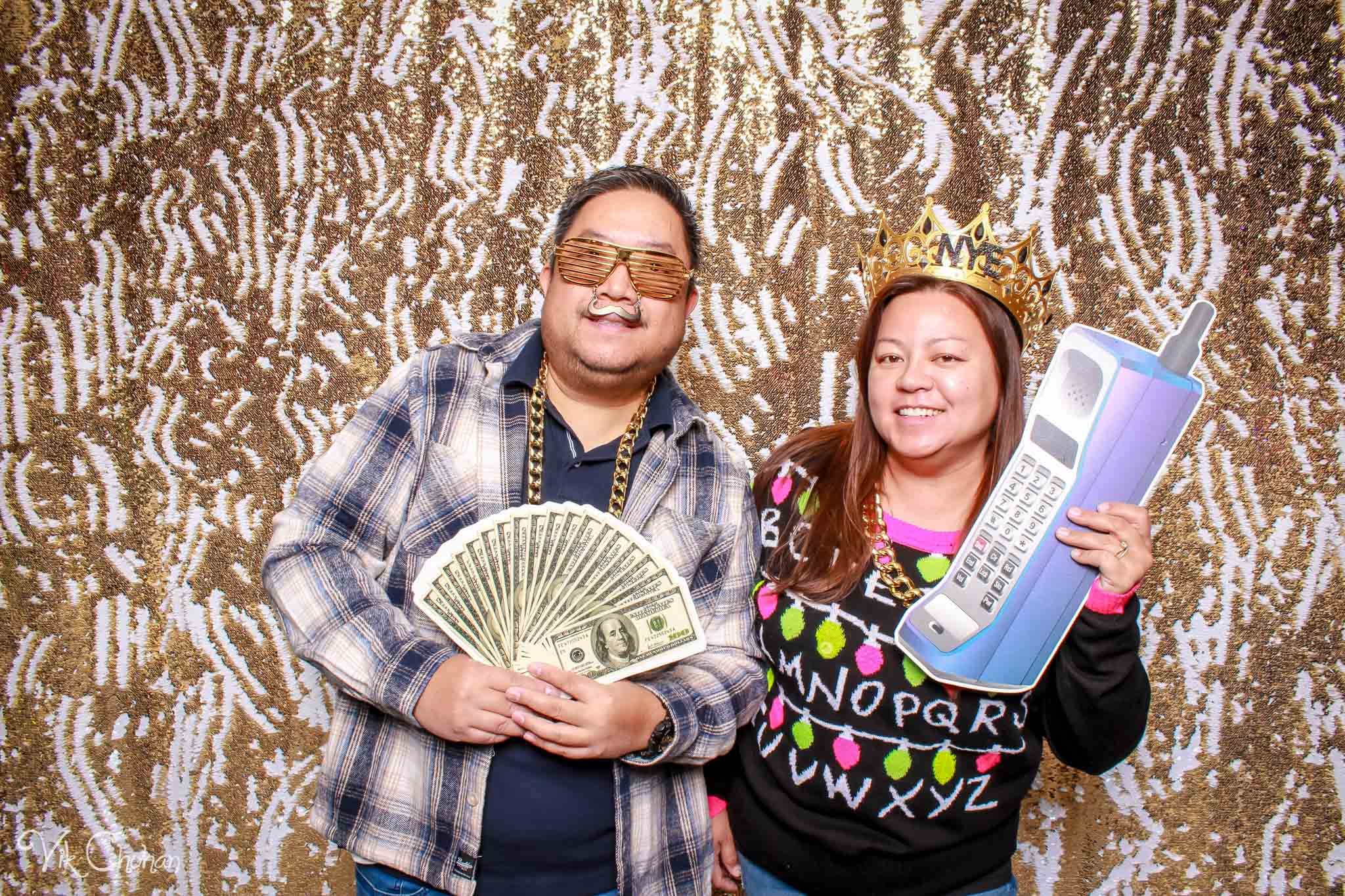 2022-12-15-Divine-Compassion-Hospice-Holiday-Party-Photo-Booth-Vik-Chohan-Photography-Photo-Booth-Social-Media-VCP-032.jpg