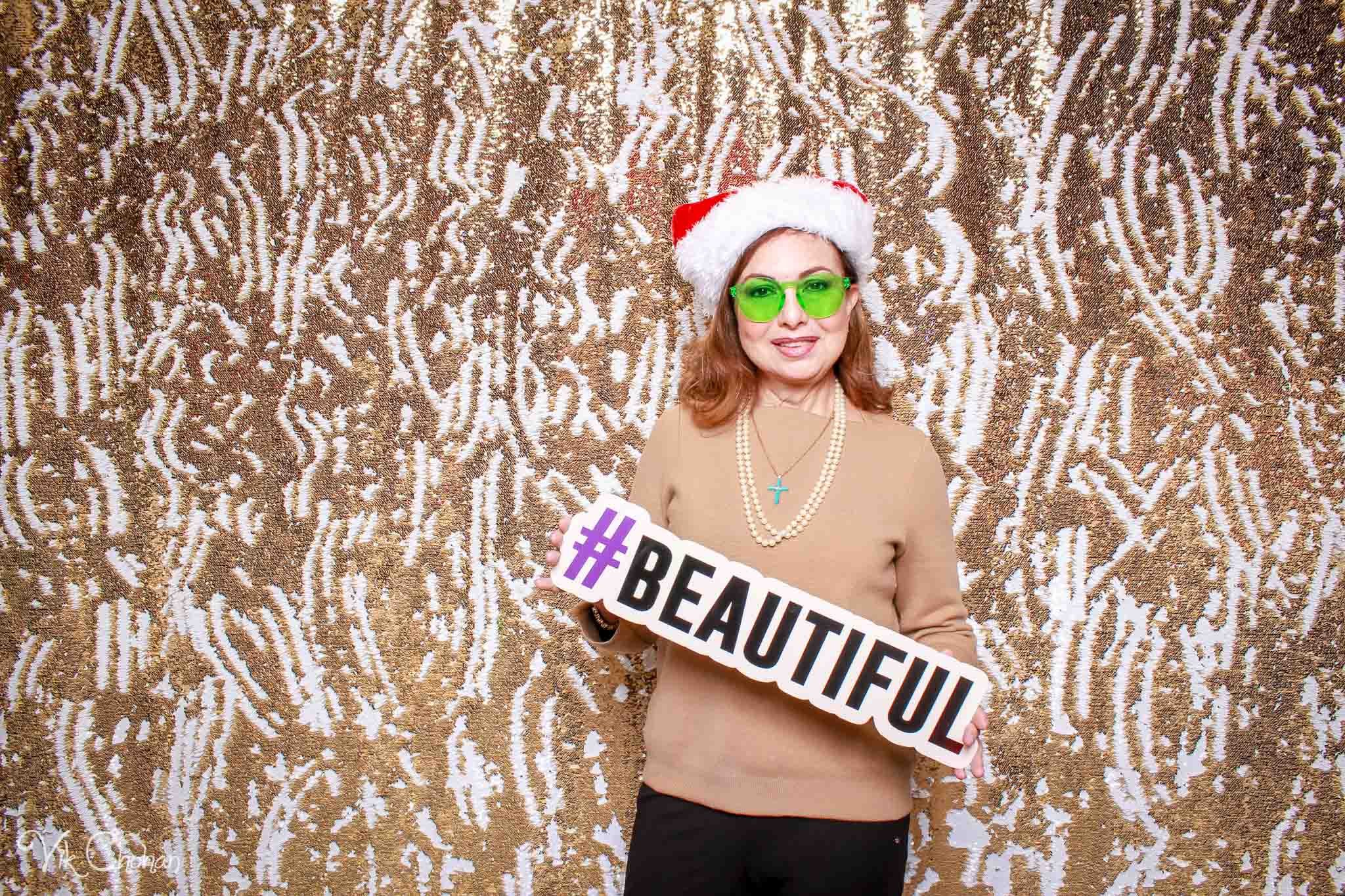 2022-12-15-Divine-Compassion-Hospice-Holiday-Party-Photo-Booth-Vik-Chohan-Photography-Photo-Booth-Social-Media-VCP-040.jpg