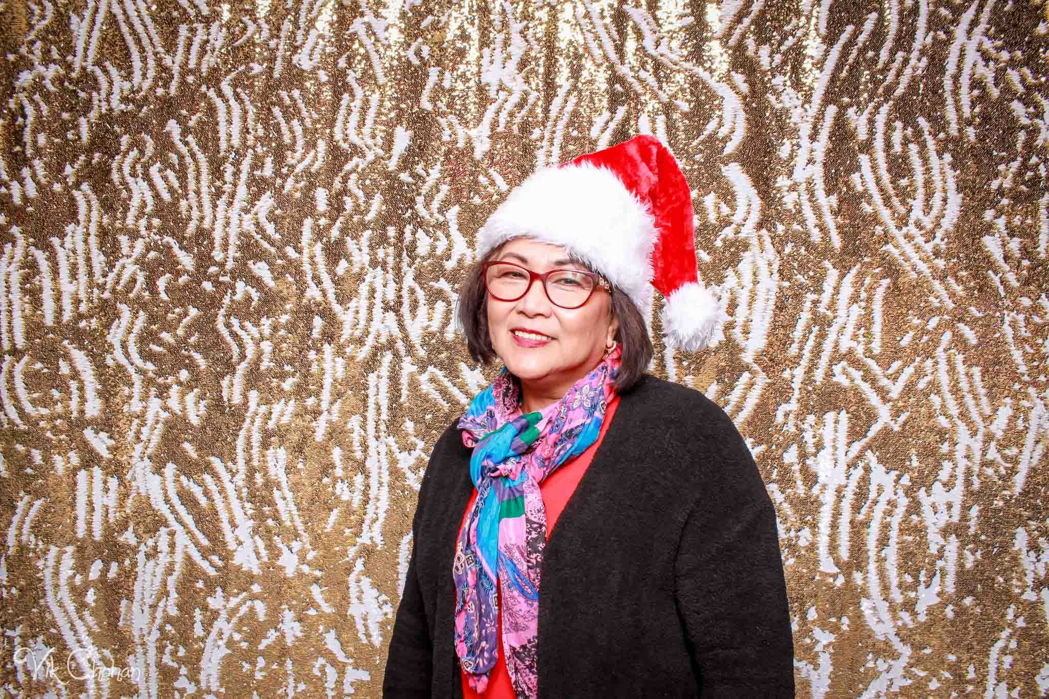 2022-12-15-Divine-Compassion-Hospice-Holiday-Party-Photo-Booth-Vik-Chohan-Photography-Photo-Booth-Social-Media-VCP-045.jpg