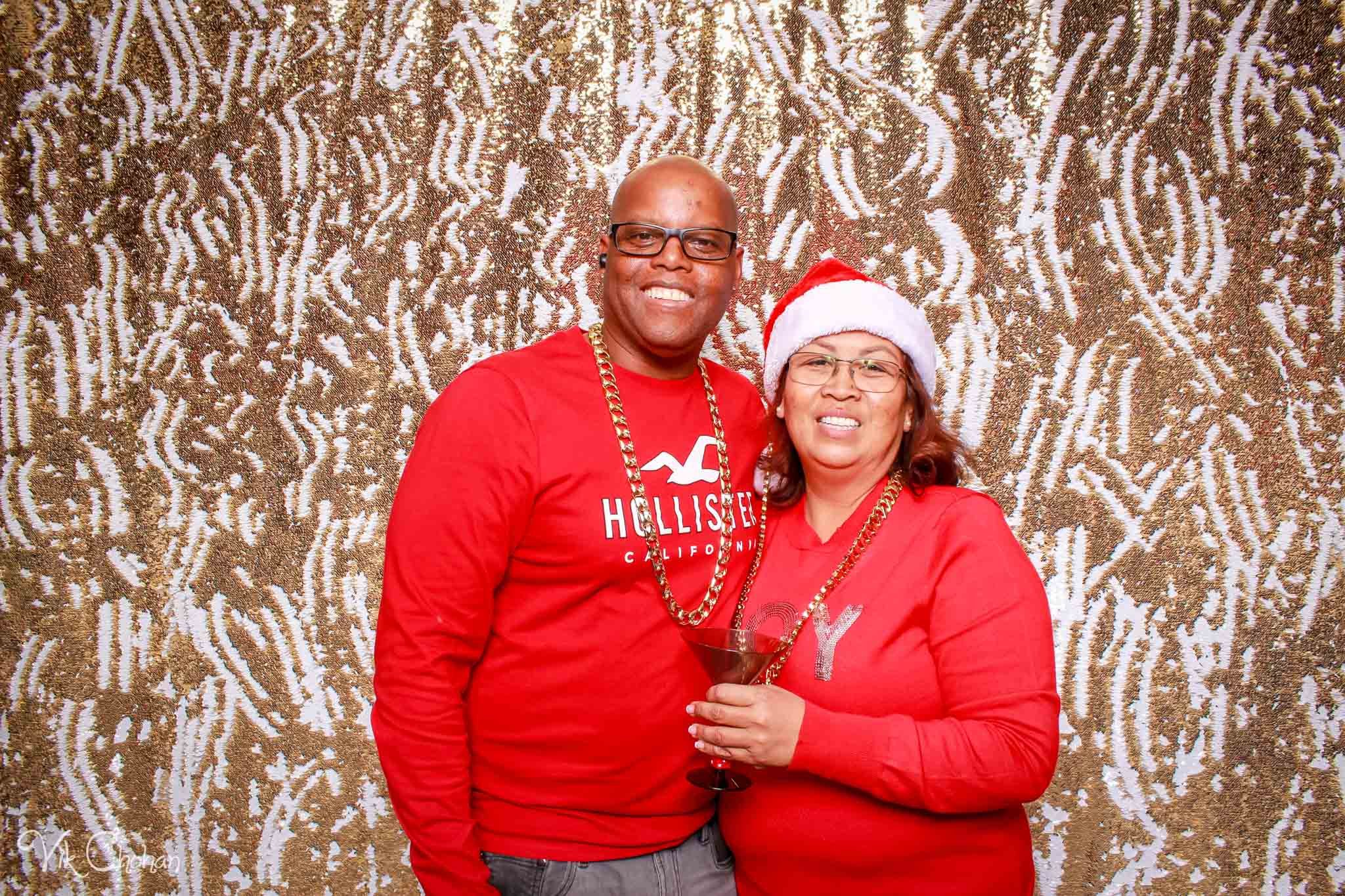 2022-12-15-Divine-Compassion-Hospice-Holiday-Party-Photo-Booth-Vik-Chohan-Photography-Photo-Booth-Social-Media-VCP-054.jpg