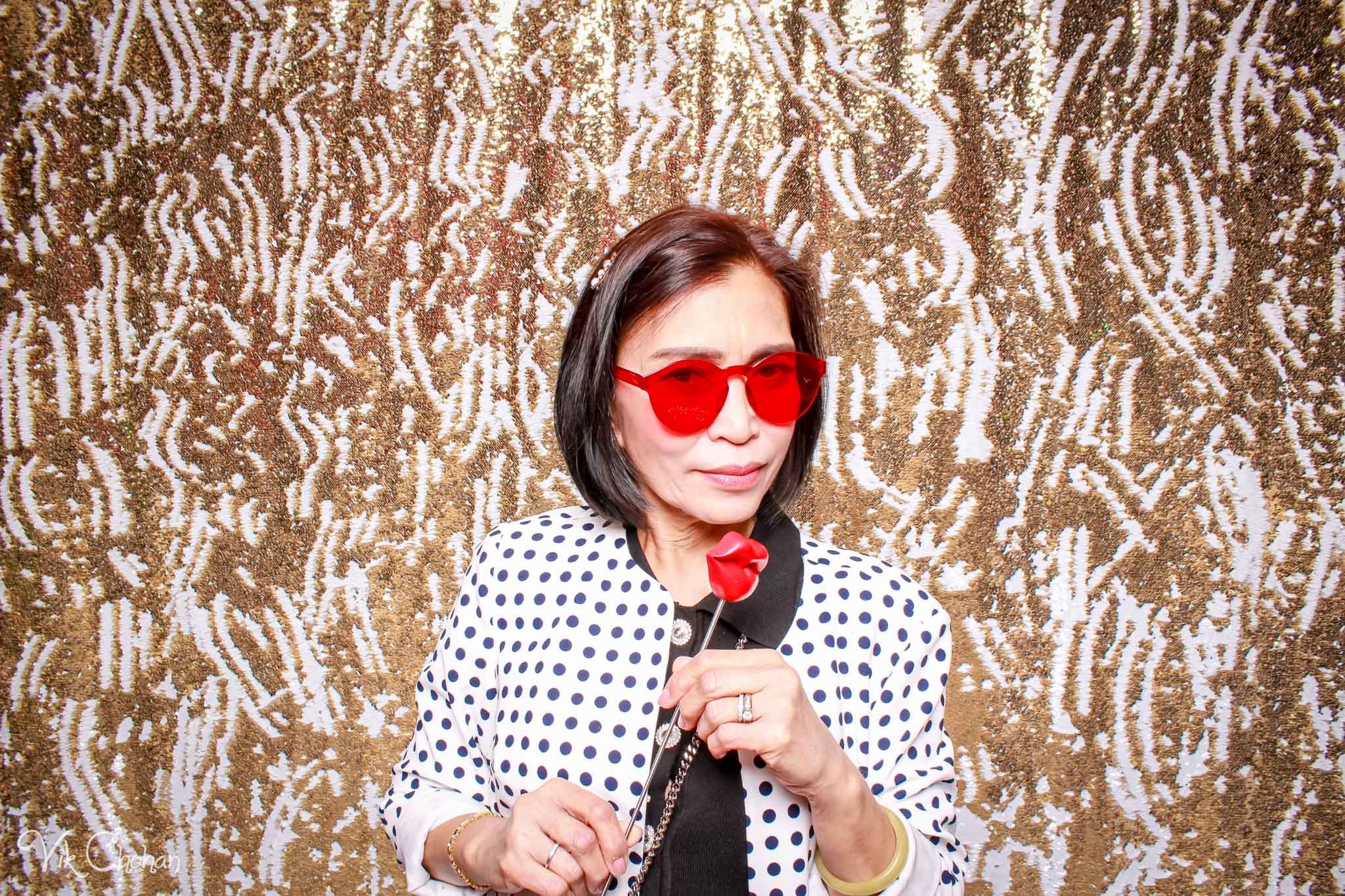 2022-12-15-Divine-Compassion-Hospice-Holiday-Party-Photo-Booth-Vik-Chohan-Photography-Photo-Booth-Social-Media-VCP-080.jpg