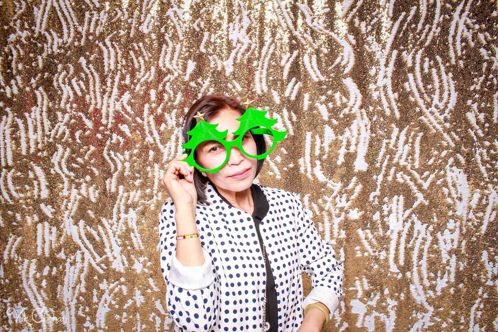 2022-12-15-Divine-Compassion-Hospice-Holiday-Party-Photo-Booth-Vik-Chohan-Photography-Photo-Booth-Social-Media-VCP-081.jpg