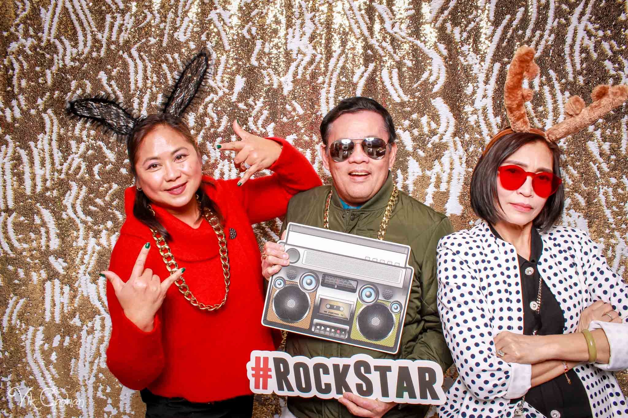 2022-12-15-Divine-Compassion-Hospice-Holiday-Party-Photo-Booth-Vik-Chohan-Photography-Photo-Booth-Social-Media-VCP-086.jpg