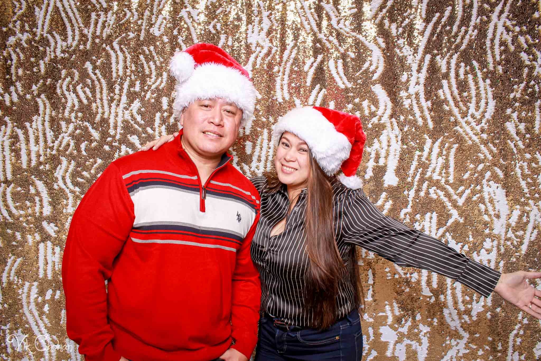 2022-12-15-Divine-Compassion-Hospice-Holiday-Party-Photo-Booth-Vik-Chohan-Photography-Photo-Booth-Social-Media-VCP-089.jpg