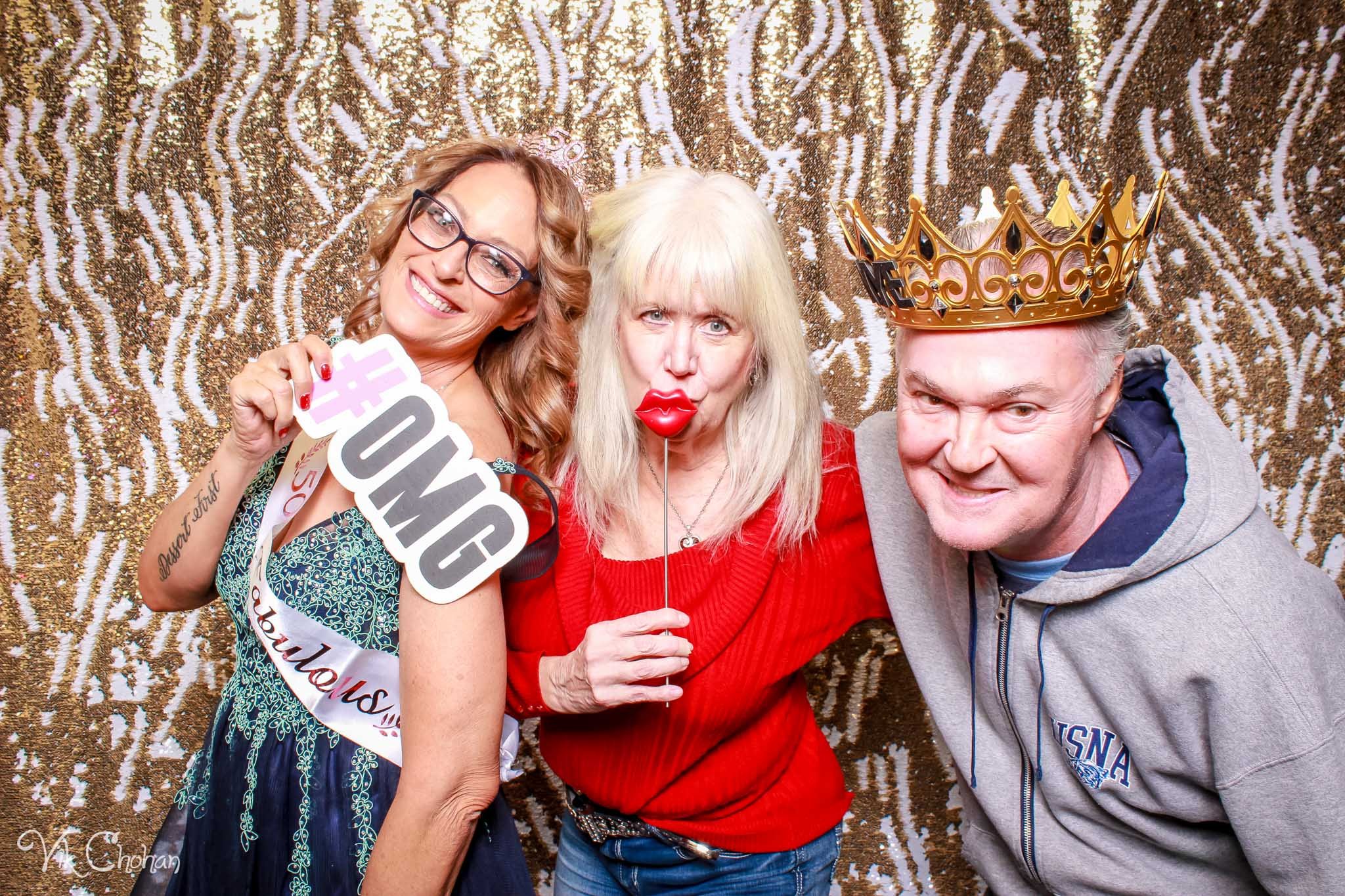 2022-12-16-Stacys-50th-Birthday-Bash-Photo-Booth-Vik-Chohan-Photography-Photo-Booth-Social-Media-VCP-009.jpg