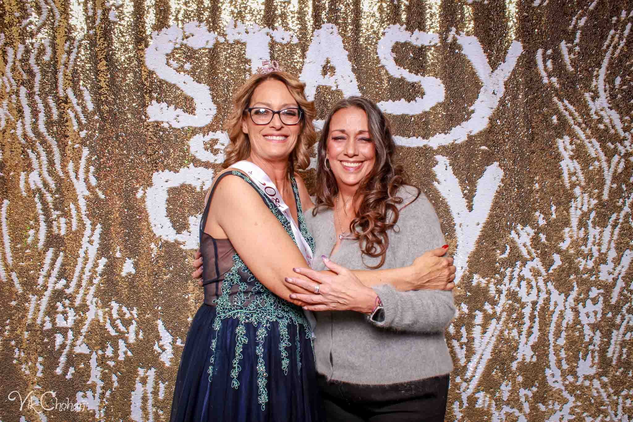 2022-12-16-Stacys-50th-Birthday-Bash-Photo-Booth-Vik-Chohan-Photography-Photo-Booth-Social-Media-VCP-043.jpg