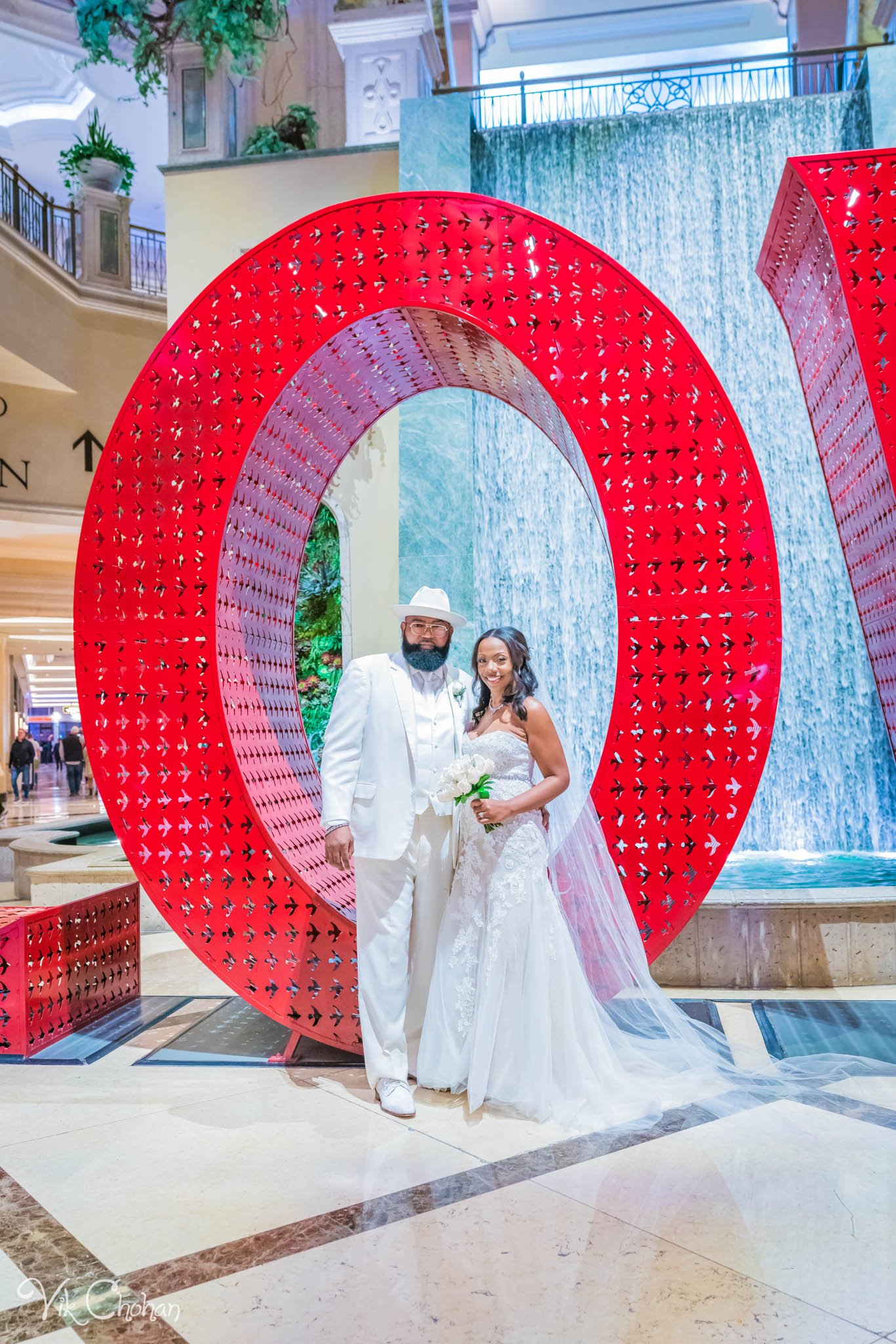 2022-12-10-Berkley-and-Jaun-Las-Vegas-Wedding-Reception-at-Cannaletto-Venetian-Hotel-Vik-Chohan-Photography-Photo-Booth-Social-Media-VCP-012.jpg