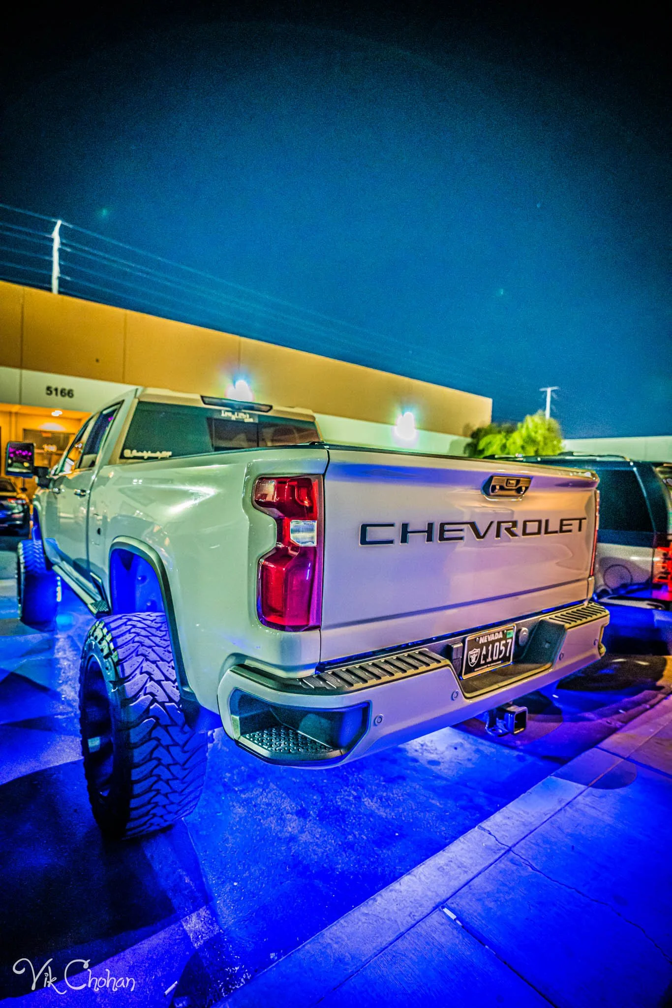 2022-12-23-Low-and-Lifted-Society-LV-After-Market-Guru-Christmas-Gathering-Car-Show-Photography-Vik-Chohan-Photography-Photo-Booth-Social-Media-VCP-175.jpg