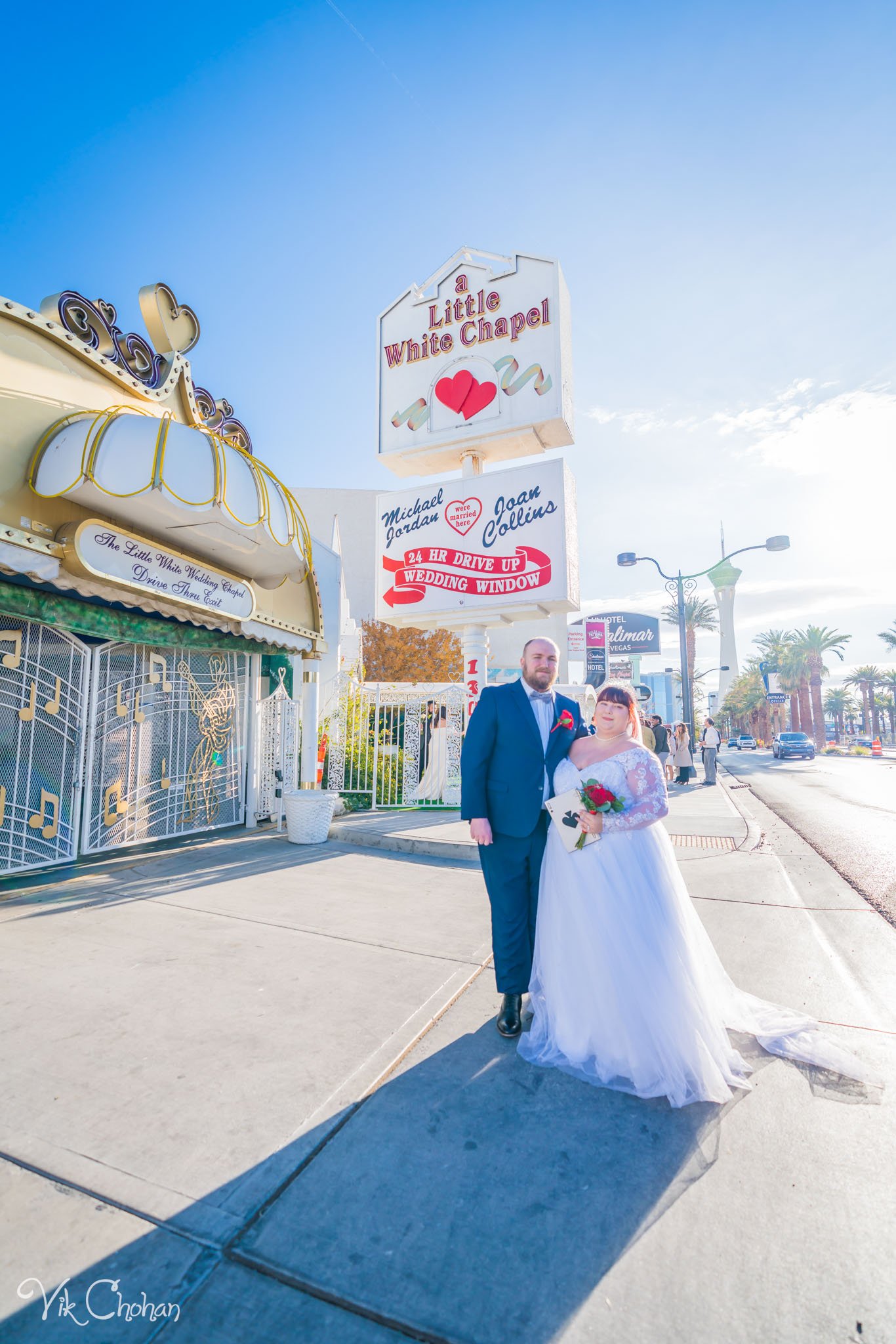2022-12-10-Katherine-and-Charles-Las-Vegas-Wedding-at-Little-White-Wedding-Chapel-Vik-Chohan-Photography-Photo-Booth-Social-Media-VCP-230.jpg