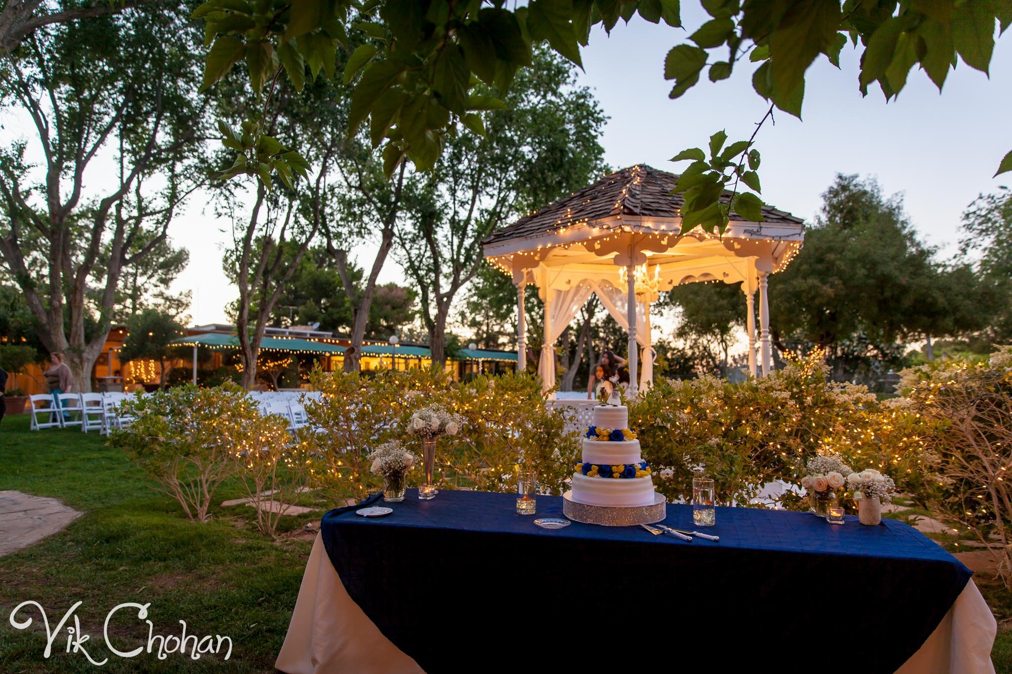 Ana-and-Jose-Las-Vegas-Wedding-at-The-Secret-Garden-Vik-Chohan-Photography-and-Photobooth242.jpg