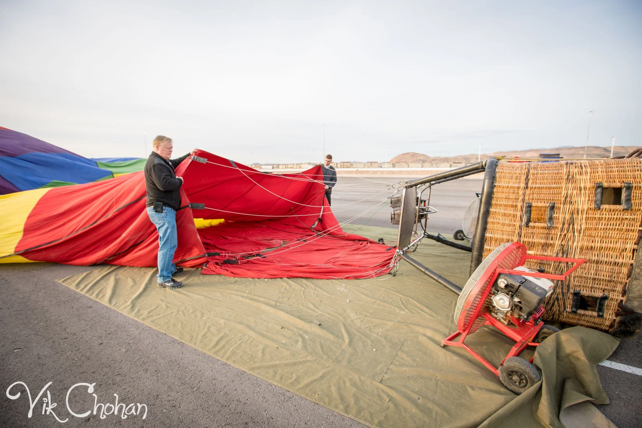 Rainbow-Ryders-Hot-Air-Balloon-Ride-Las-Vegas-Vik-Chohan-Photography-&-Photo-Booth-048.jpg
