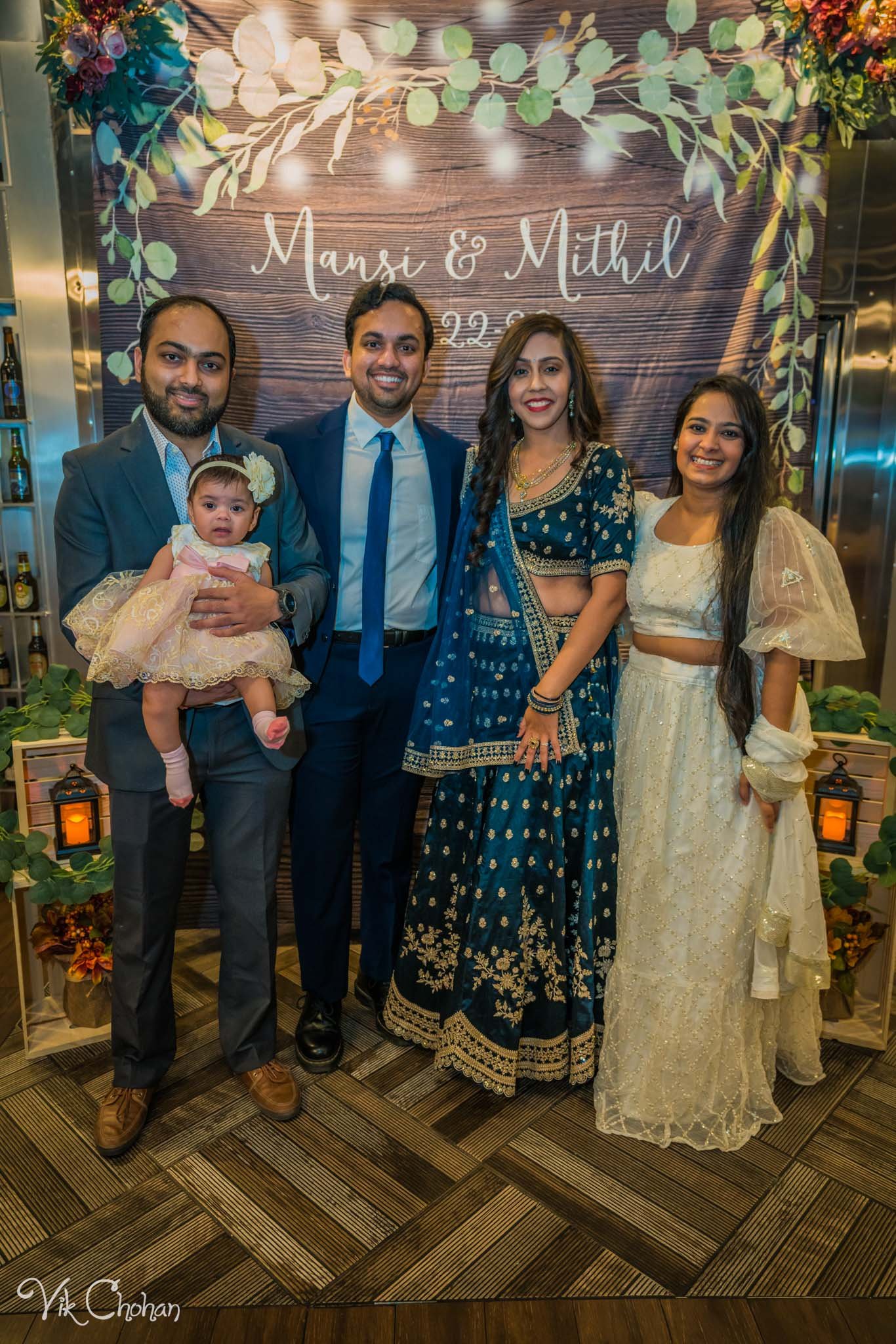 2022-10-22-Mansi-and-Mithil-Wedding-Reception-Dinner-Vik-Chohan-Photography-Photo-Booth-Social-Media-VCP-V2-014.jpg