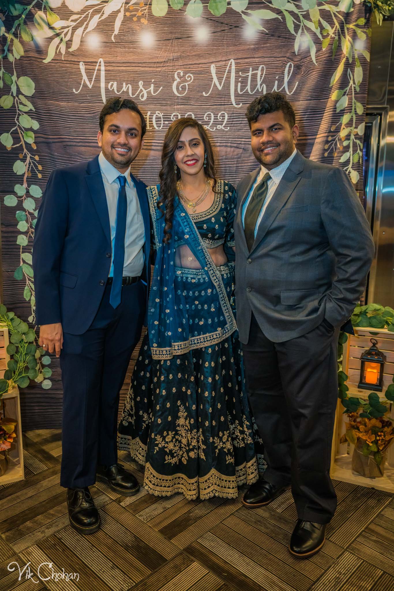 2022-10-22-Mansi-and-Mithil-Wedding-Reception-Dinner-Vik-Chohan-Photography-Photo-Booth-Social-Media-VCP-V2-015.jpg