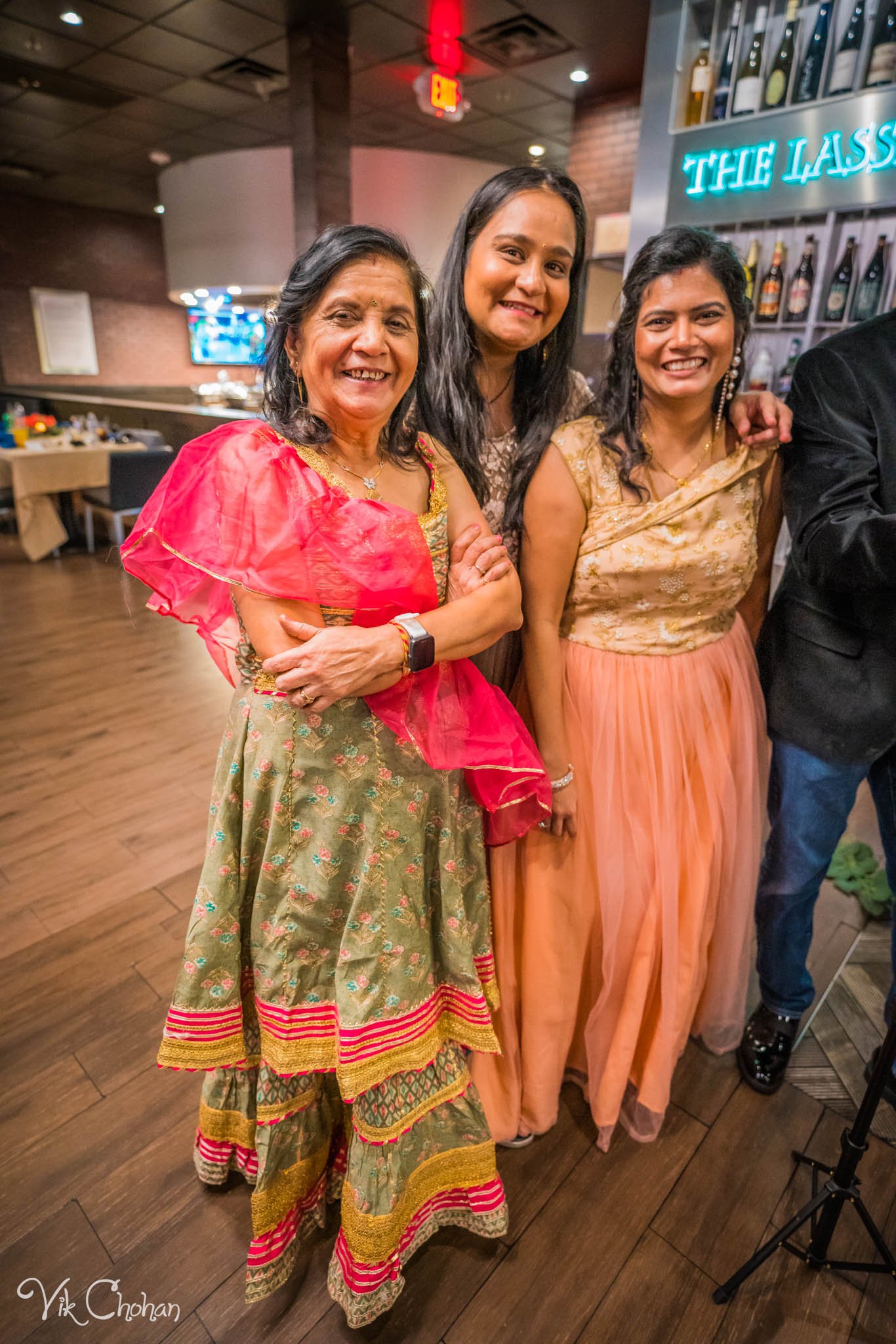 2022-10-22-Mansi-and-Mithil-Wedding-Reception-Dinner-Vik-Chohan-Photography-Photo-Booth-Social-Media-VCP-V2-225.jpg