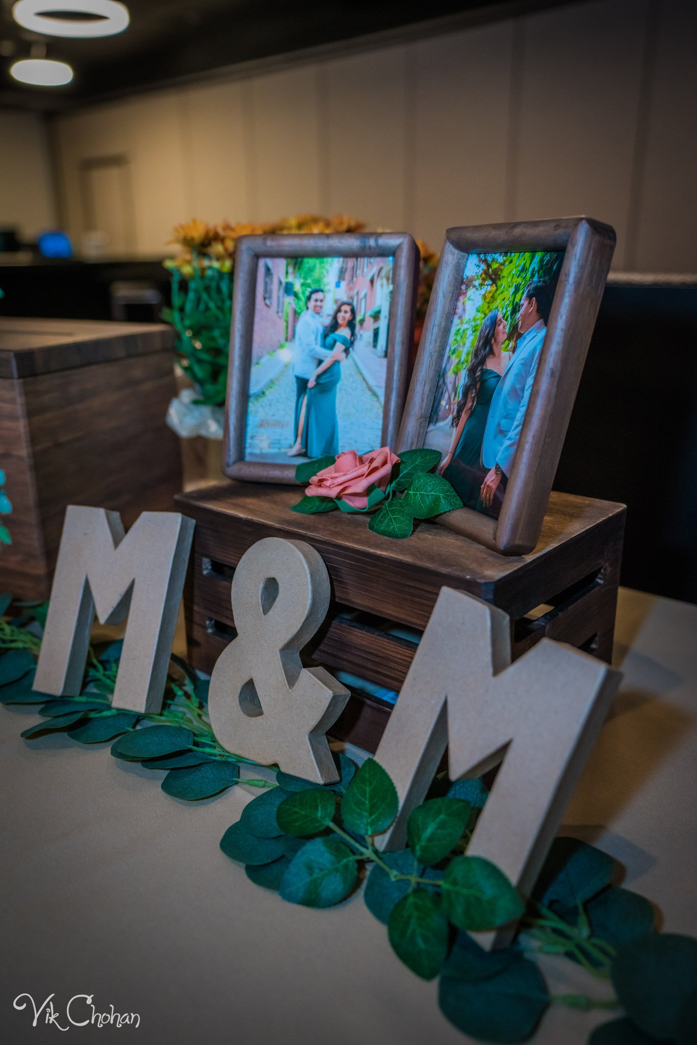 2022-10-22-Mansi-and-Mithil-Wedding-Reception-Dinner-Vik-Chohan-Photography-Photo-Booth-Social-Media-VCP-V2-240.jpg