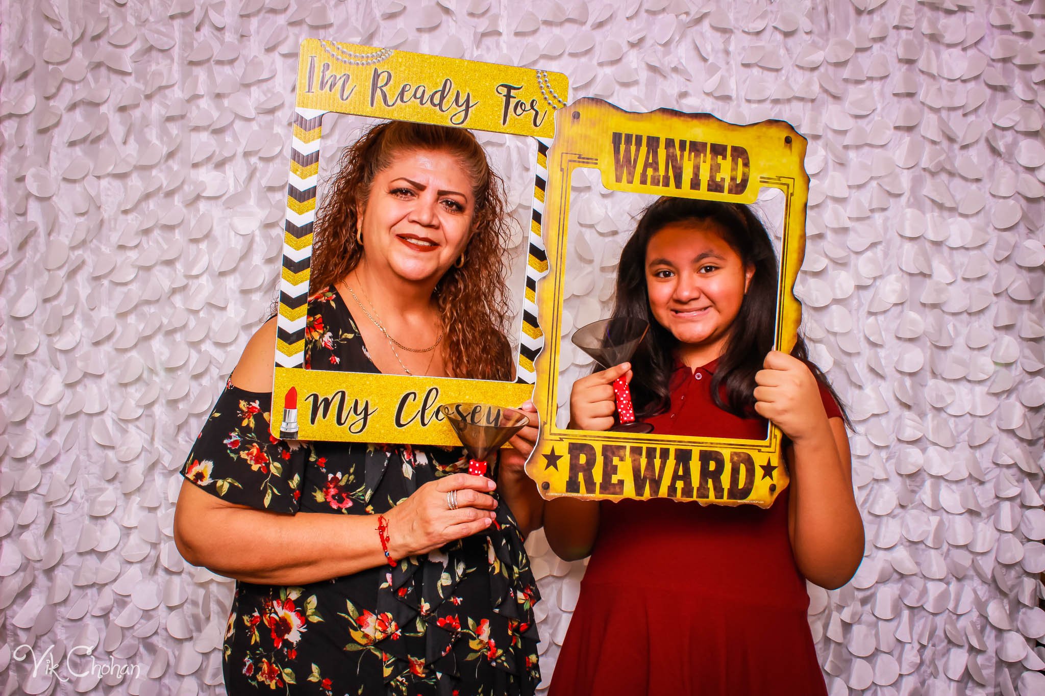 2023-02-10-Dondero-2023-Sweetheart-Dance-Vik-Chohan-Photography-Photo-Booth-Social-Media-VCP-011.jpg