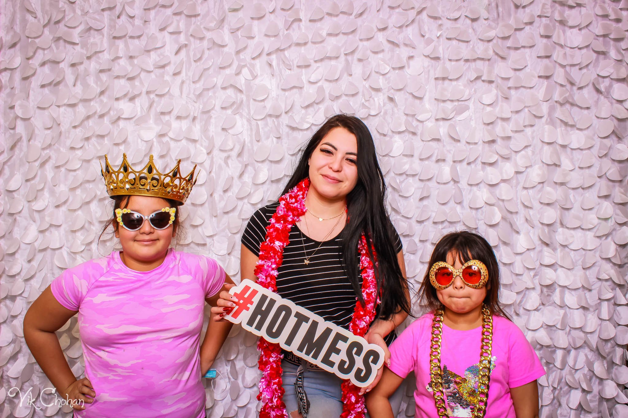 2023-02-10-Dondero-2023-Sweetheart-Dance-Vik-Chohan-Photography-Photo-Booth-Social-Media-VCP-013.jpg