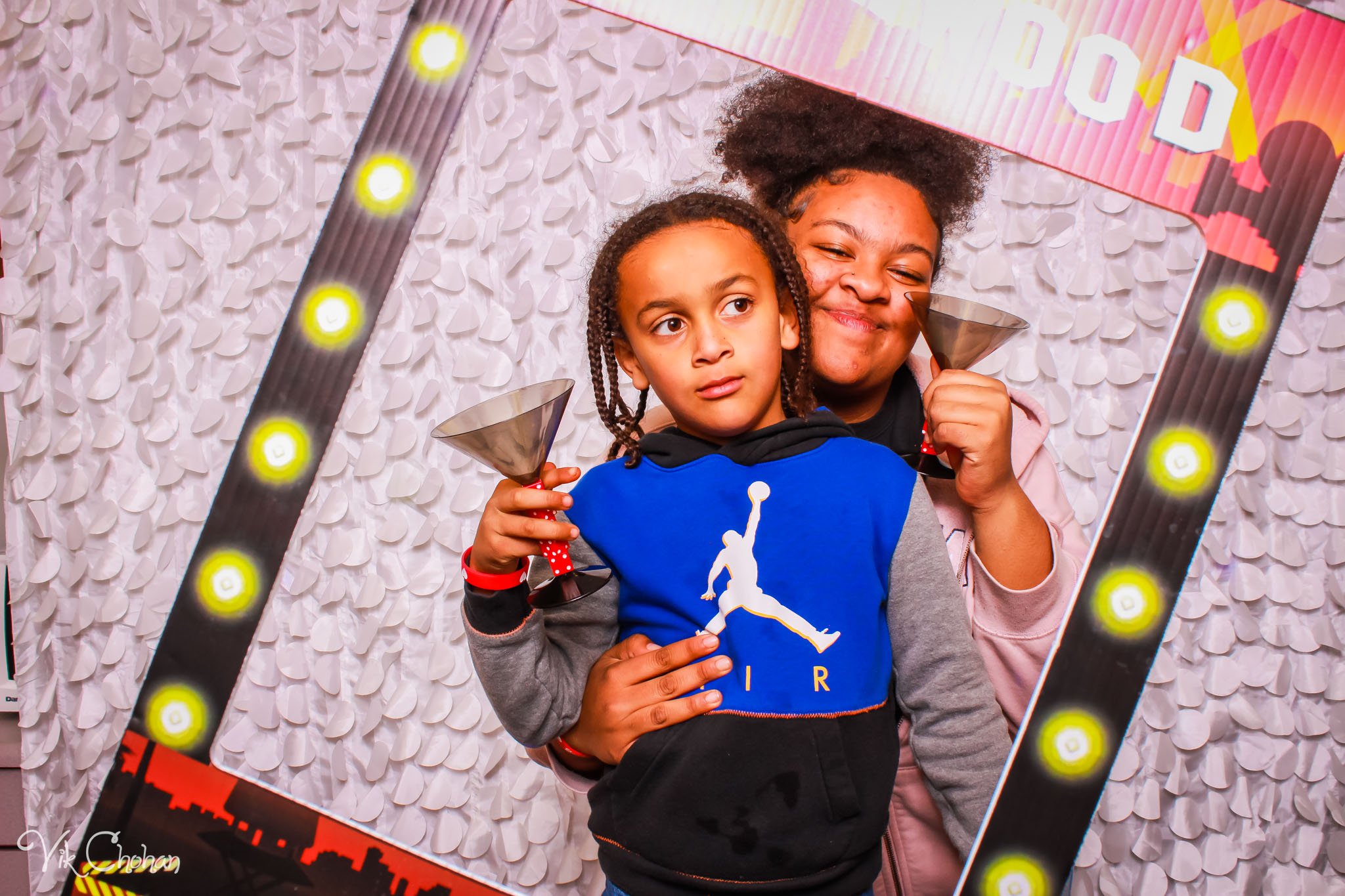 2023-02-10-Dondero-2023-Sweetheart-Dance-Vik-Chohan-Photography-Photo-Booth-Social-Media-VCP-066.jpg