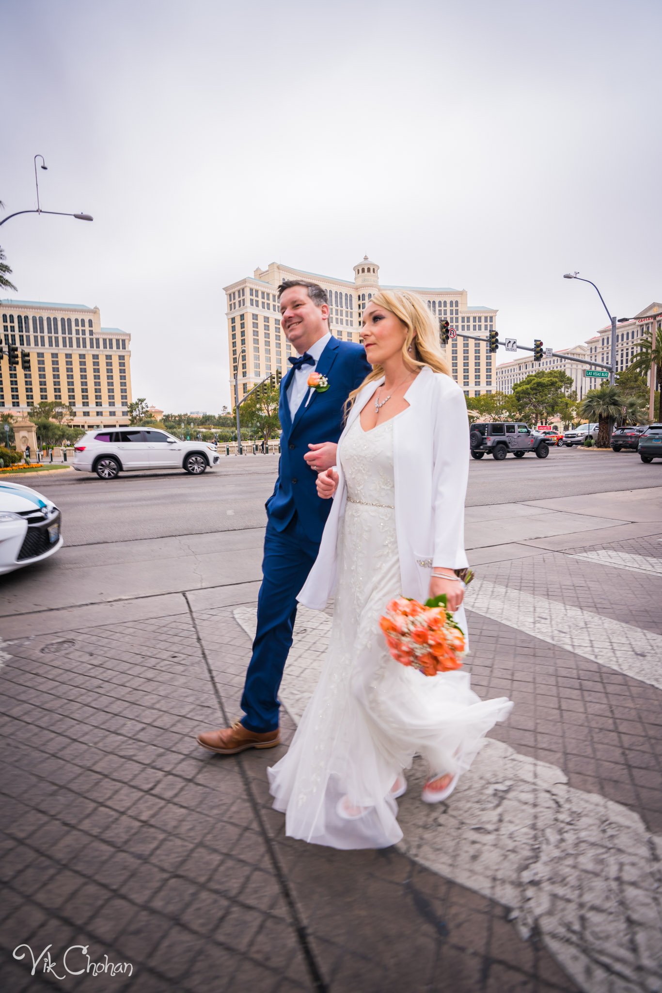 2023-03-30-Megan-and-Steven-Las-Vegas-Wedding-Strip-Tour-Vik-Chohan-Photography-Photo-Booth-Social-Media-VCP-039.jpg