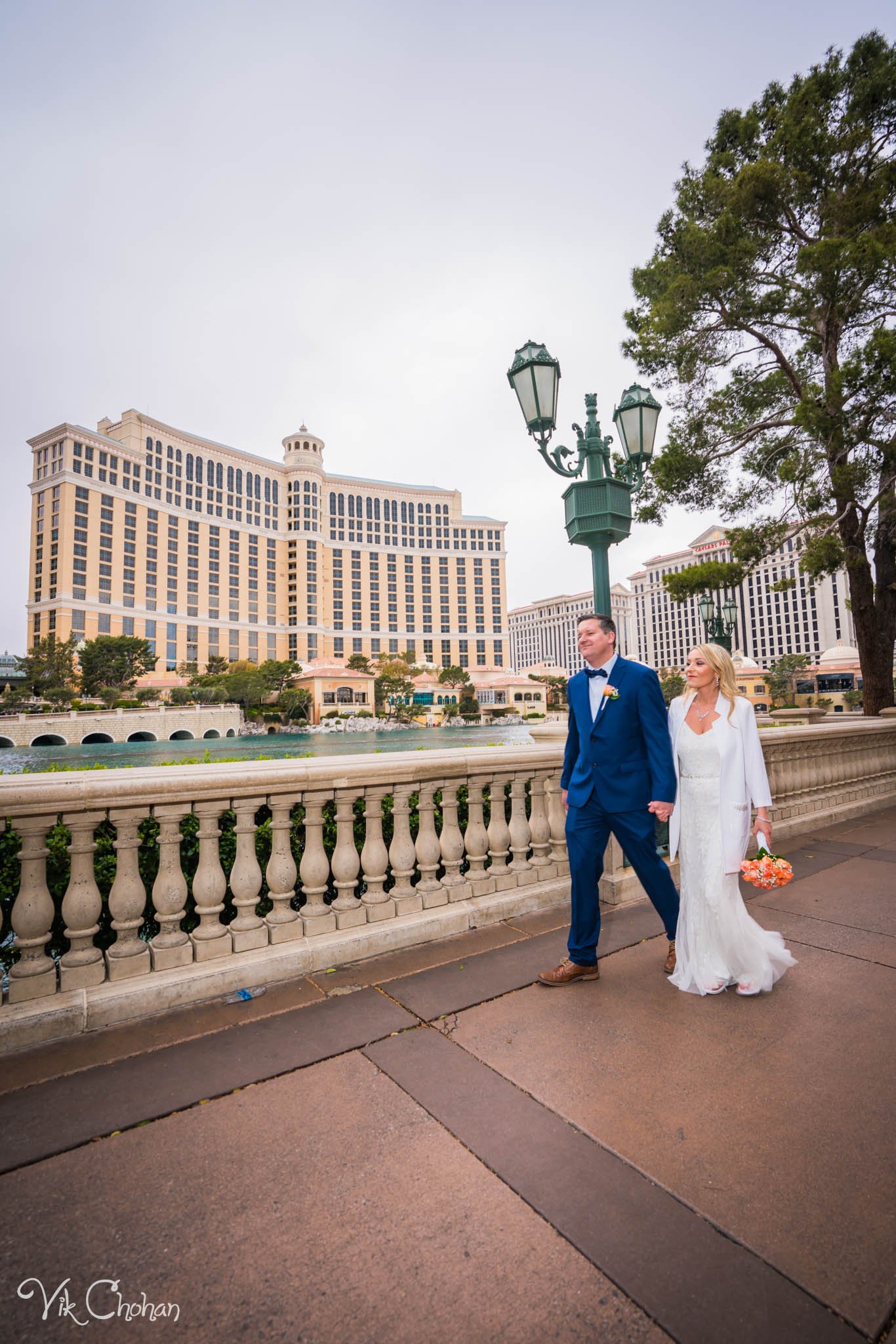 2023-03-30-Megan-and-Steven-Las-Vegas-Wedding-Strip-Tour-Vik-Chohan-Photography-Photo-Booth-Social-Media-VCP-065.jpg