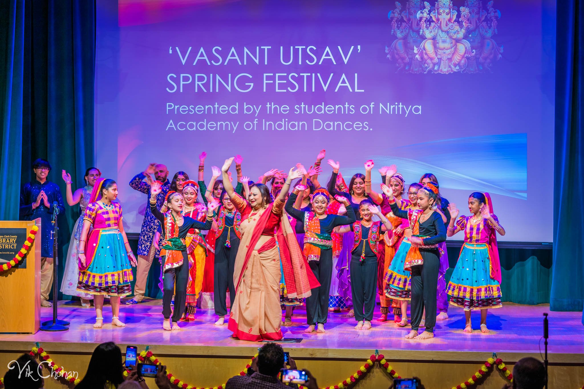 2023-04-16-Vasant-Utsav-Presented-by-Nritya-Academy-Of-Indian-Dances-Vik-Chohan-Photography-Photo-Booth-Social-Media-VCP-572.jpg