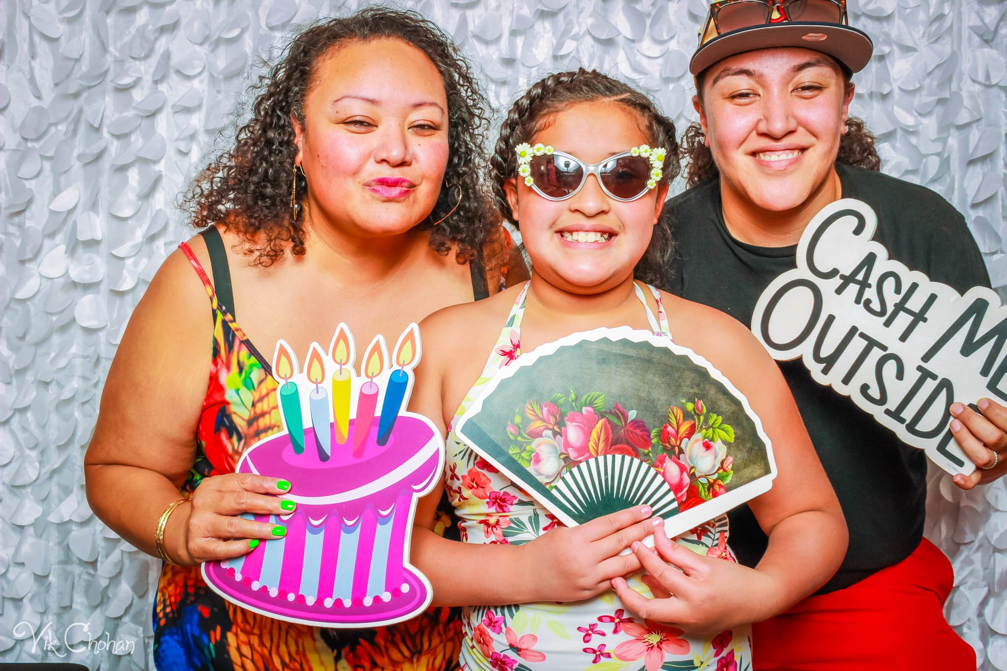 2023-07-29-Tahlias-10th-Birthday-Pool-Party-Photo-Booth-Vik-Chohan-Photography-Photo-Booth-Social-Media-VCP-043.jpg