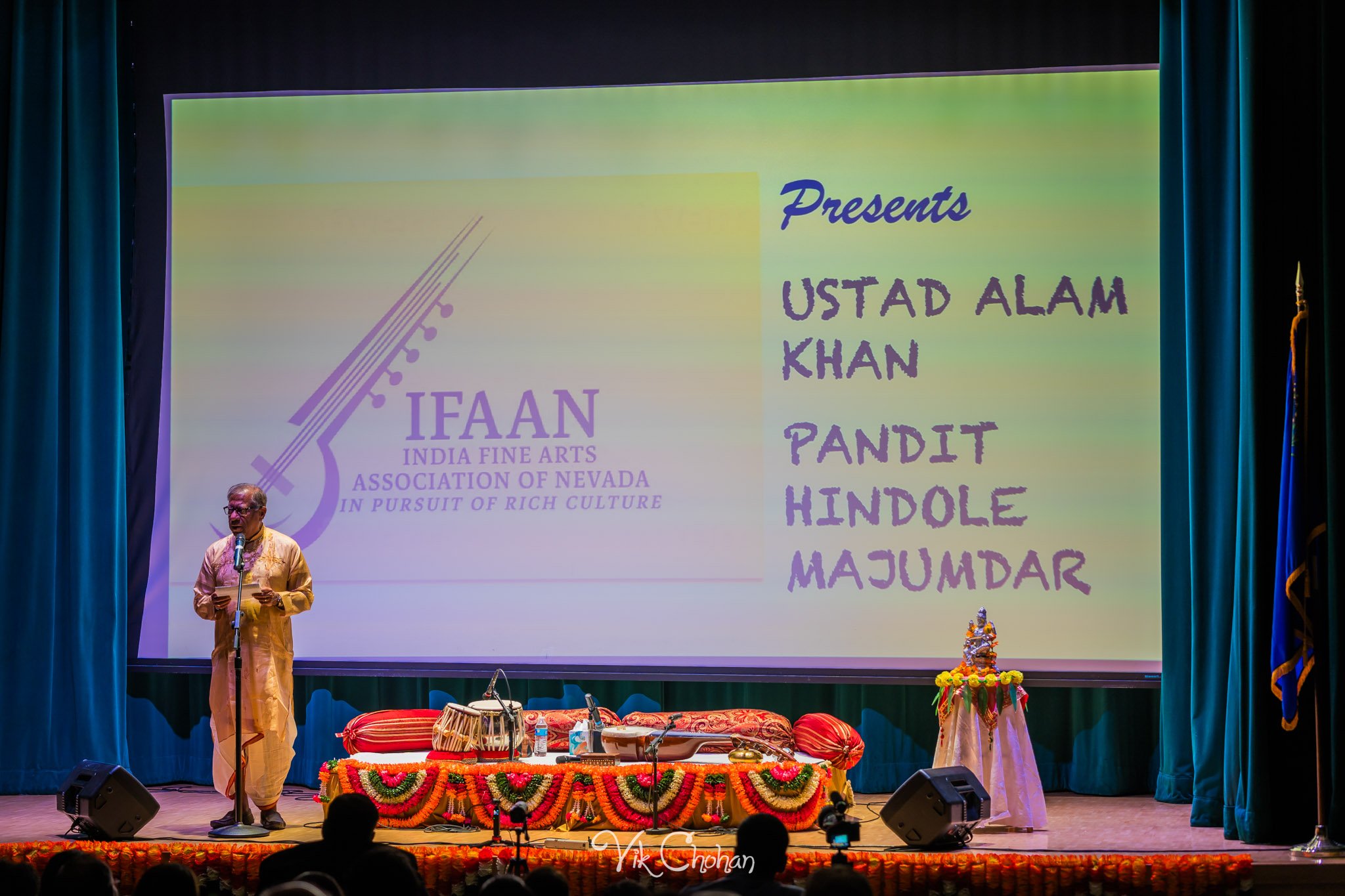 2023-08-06-IFAAN-Ustad-Alam-Khan-and-Pandit-Hindole-Majmudar-Concert-Vik-Chohan-Photography-Photo-Booth-Social-Media-VCP-007.jpg