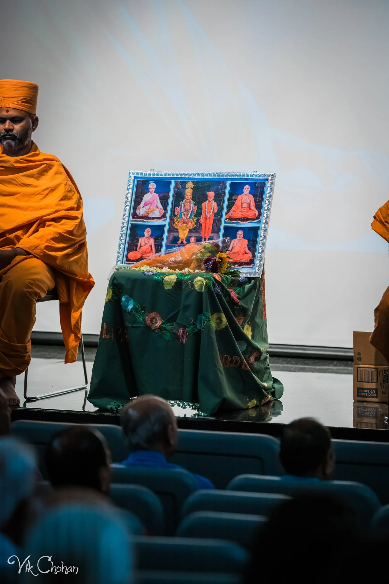 2023-07-24-A-Life-Well-Lived-by-Dr-Gnanvatsal-Swami-BAPs-Shri-Swaminarayan-Mandal-Vik-Chohan-Photography-Photo-Booth-Social-Media-VCP-206.jpg