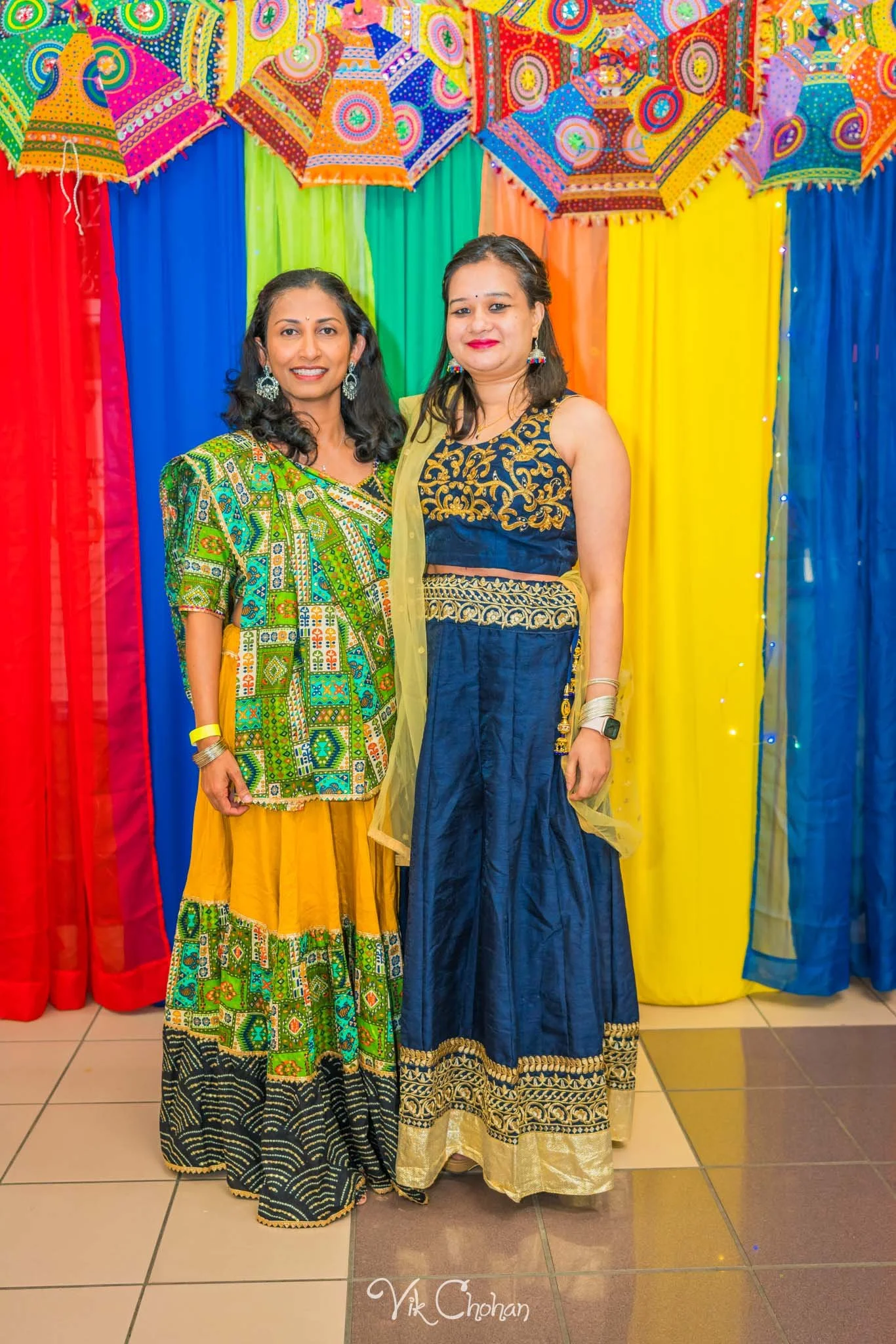 2023-10-13-LVGS-Navratri-Garba-Day-1-Vik-Chohan-Photography-Photo-Booth-Social-Media-VCP-069.jpg