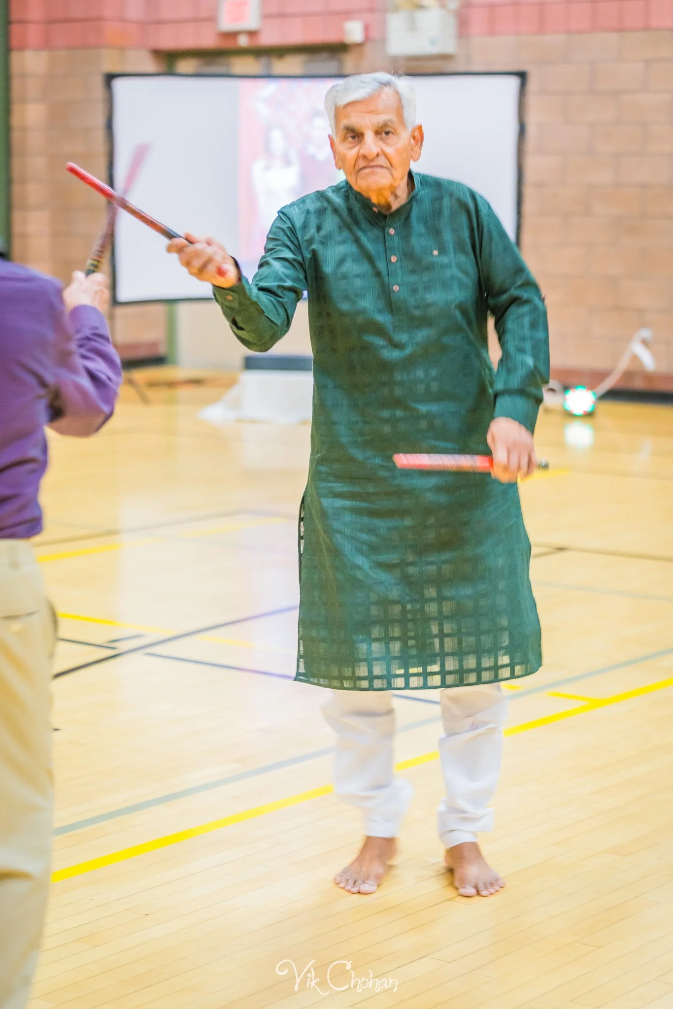 2023-10-13-LVGS-Navratri-Garba-Day-1-Vik-Chohan-Photography-Photo-Booth-Social-Media-VCP-294.jpg