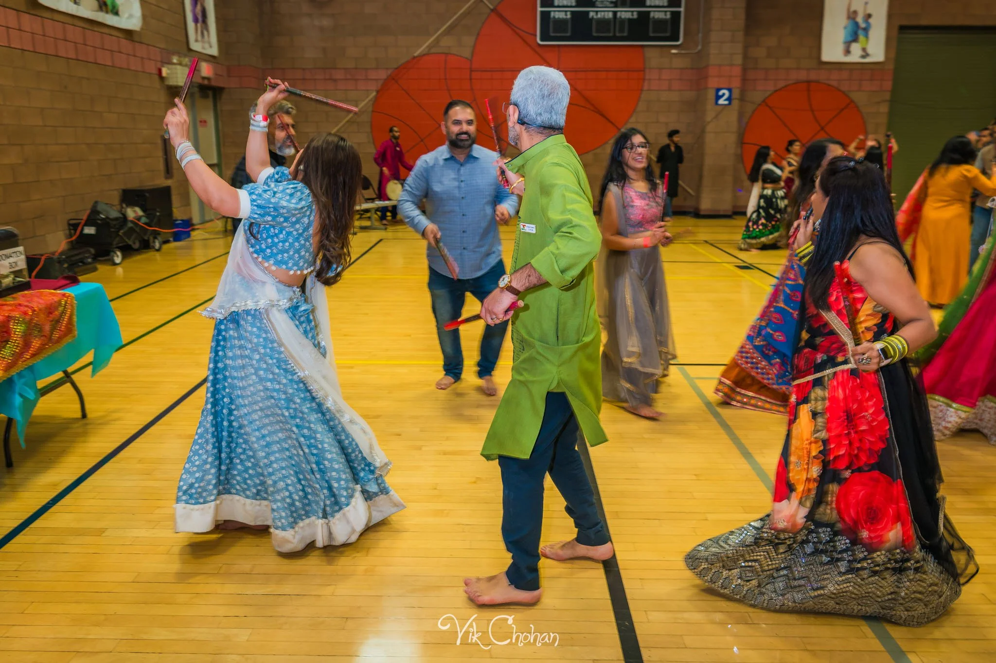 2023-10-14-LVGS-Navratri-Garba-Day-2-Vik-Chohan-Photography-Photo-Booth-Social-Media-VCP-396.jpg