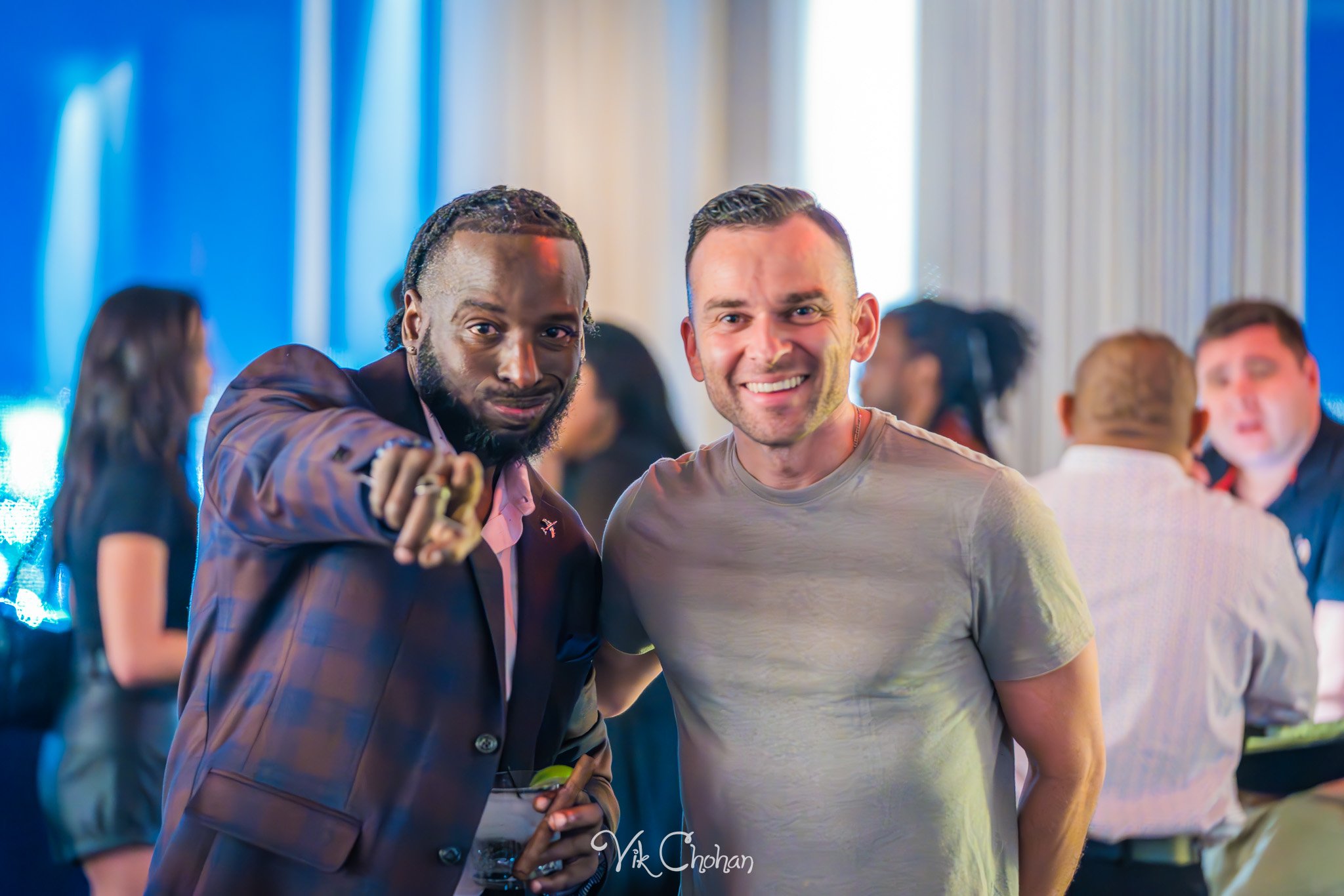 2023-10-19-Ambition-Private-Aviation-Private-Happy-Hour-The-Legacy-Club-at-Circa-Vik-Chohan-Photography-Photo-Booth-Social-Media-VCP-116.jpg