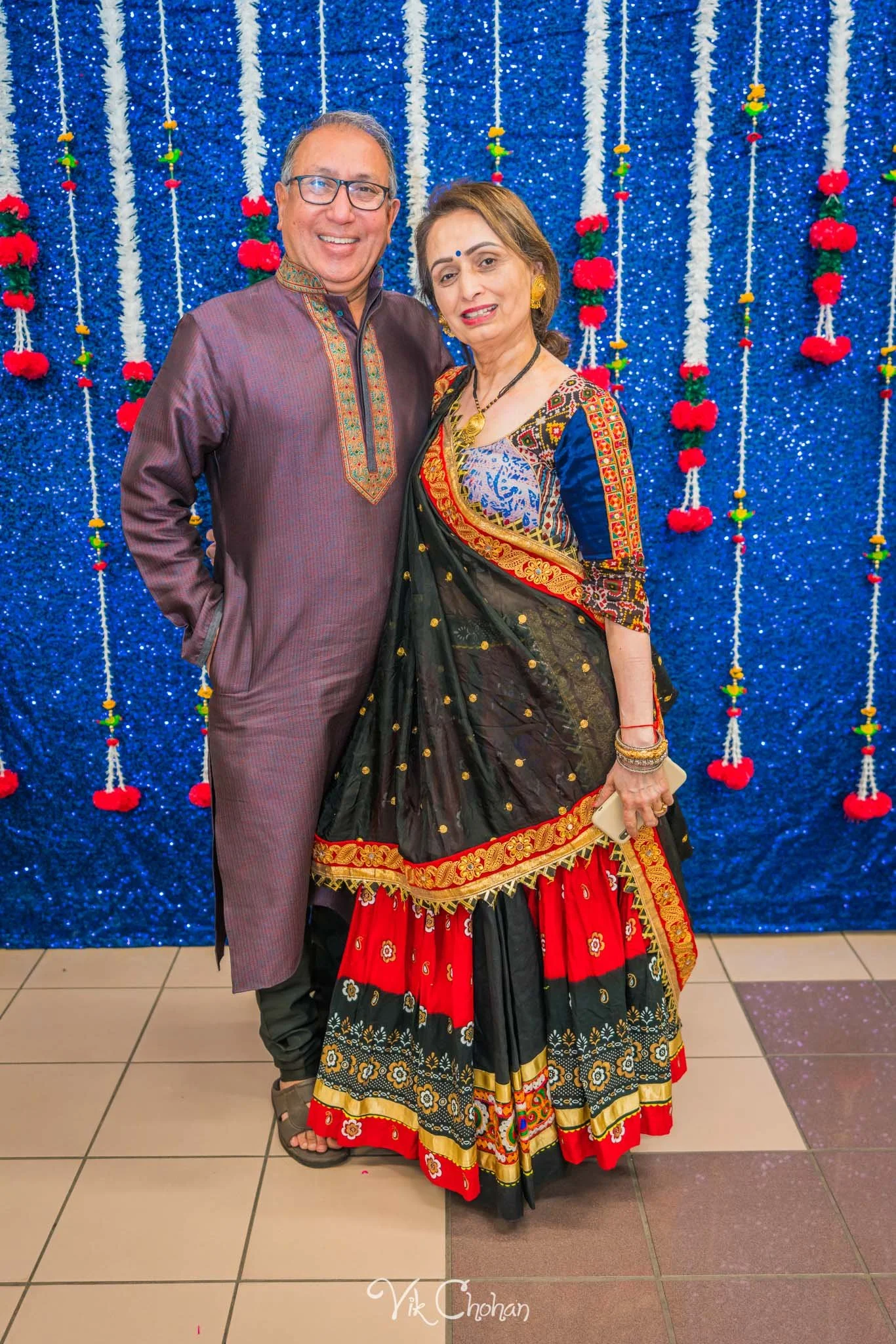 2023-10-28-LVGS-Navratri-Garba-Day-6-Vik-Chohan-Photography-Photo-Booth-Social-Media-VCP-103.jpg