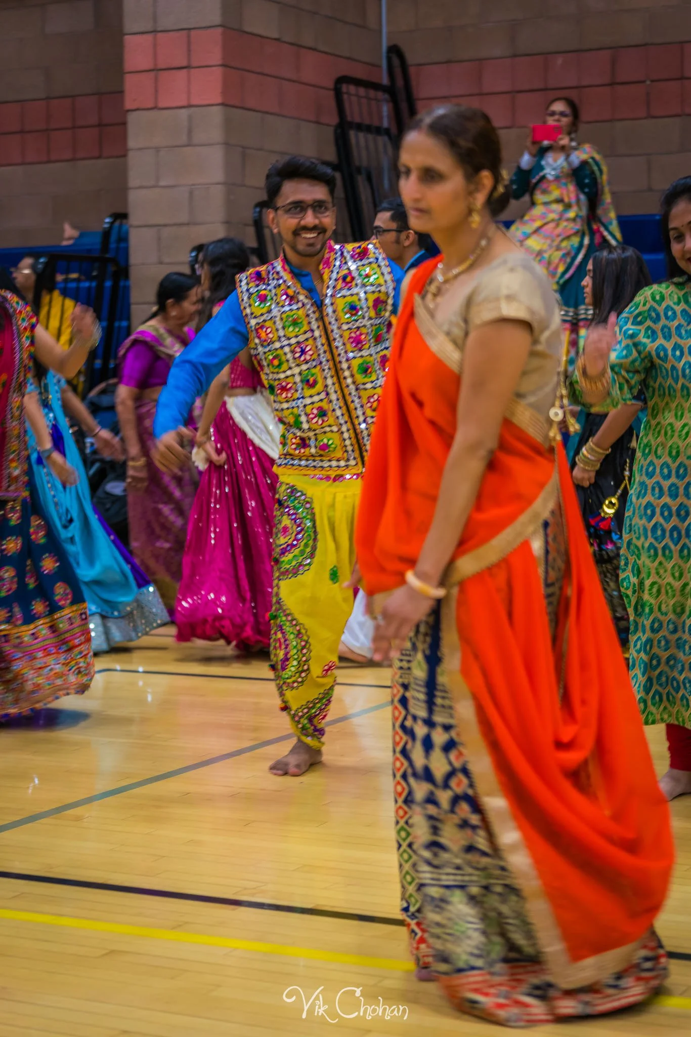 2023-10-28-LVGS-Navratri-Garba-Day-6-Vik-Chohan-Photography-Photo-Booth-Social-Media-VCP-536.jpg
