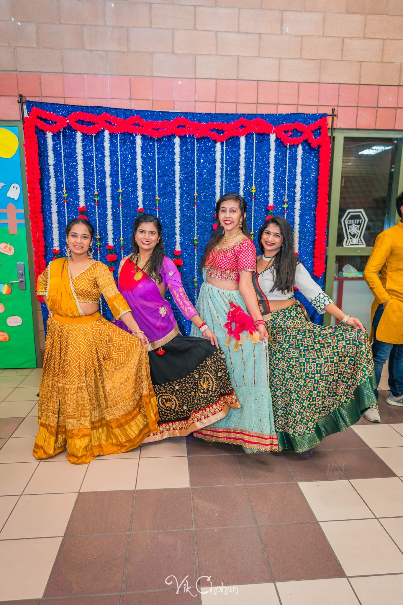 2023-10-28-LVGS-Navratri-Garba-Day-6-Vik-Chohan-Photography-Photo-Booth-Social-Media-VCP-835.jpg